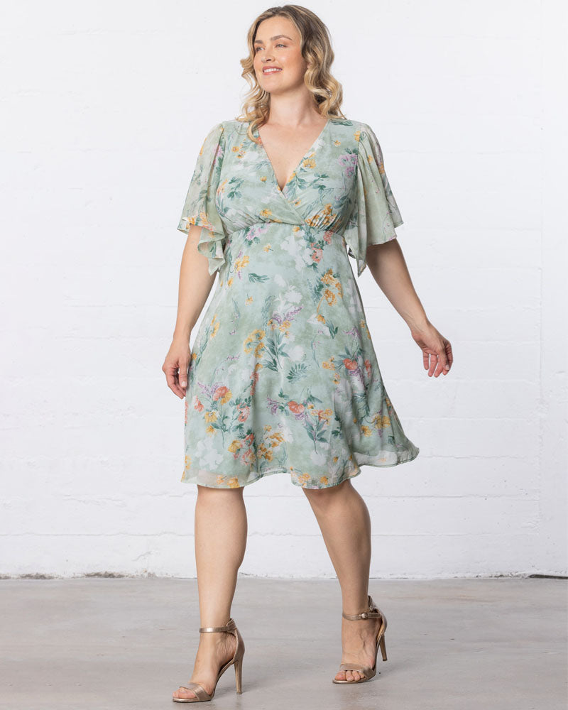 Sage Floral Print V-Neck Knee-Length Chiffon Casual Floral Wrap Plus Size Dress Kiyonna 12191302