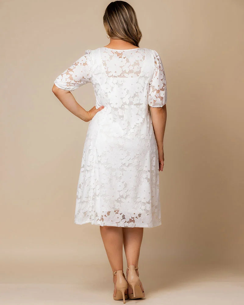 White Crew Neck Knee-Length Lace Casual Dress Plus Size A-Line Dress Kiyonna 12260902