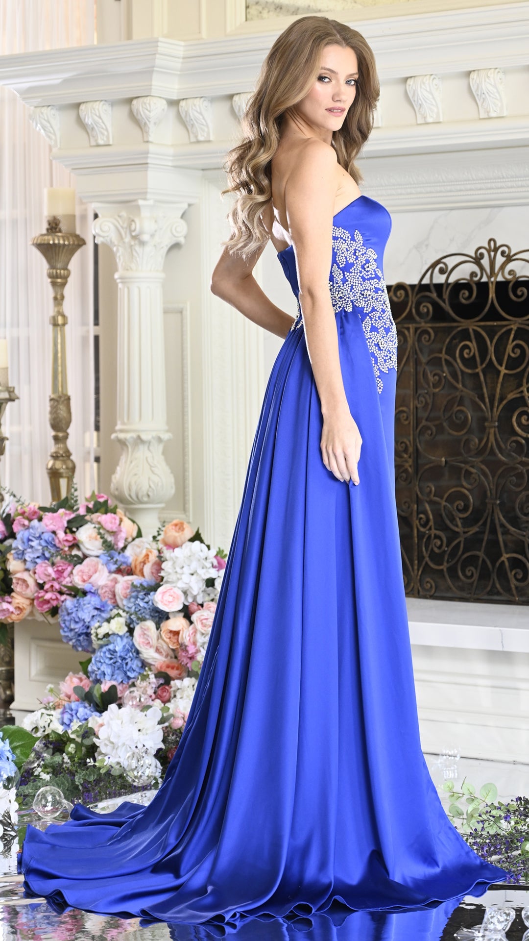 Strapless Straight Neck Floor-Length with Train Satin Formal Sheath/Column Colors 4128