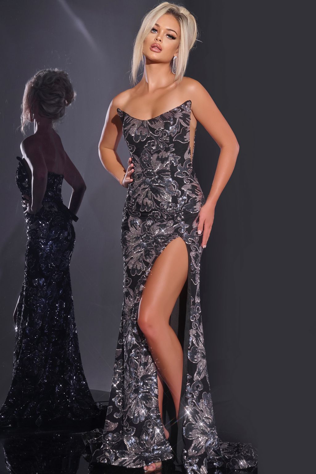 Prom Dresses Long Formal Sequin Embellished Prom Dress Black/Gunmetal