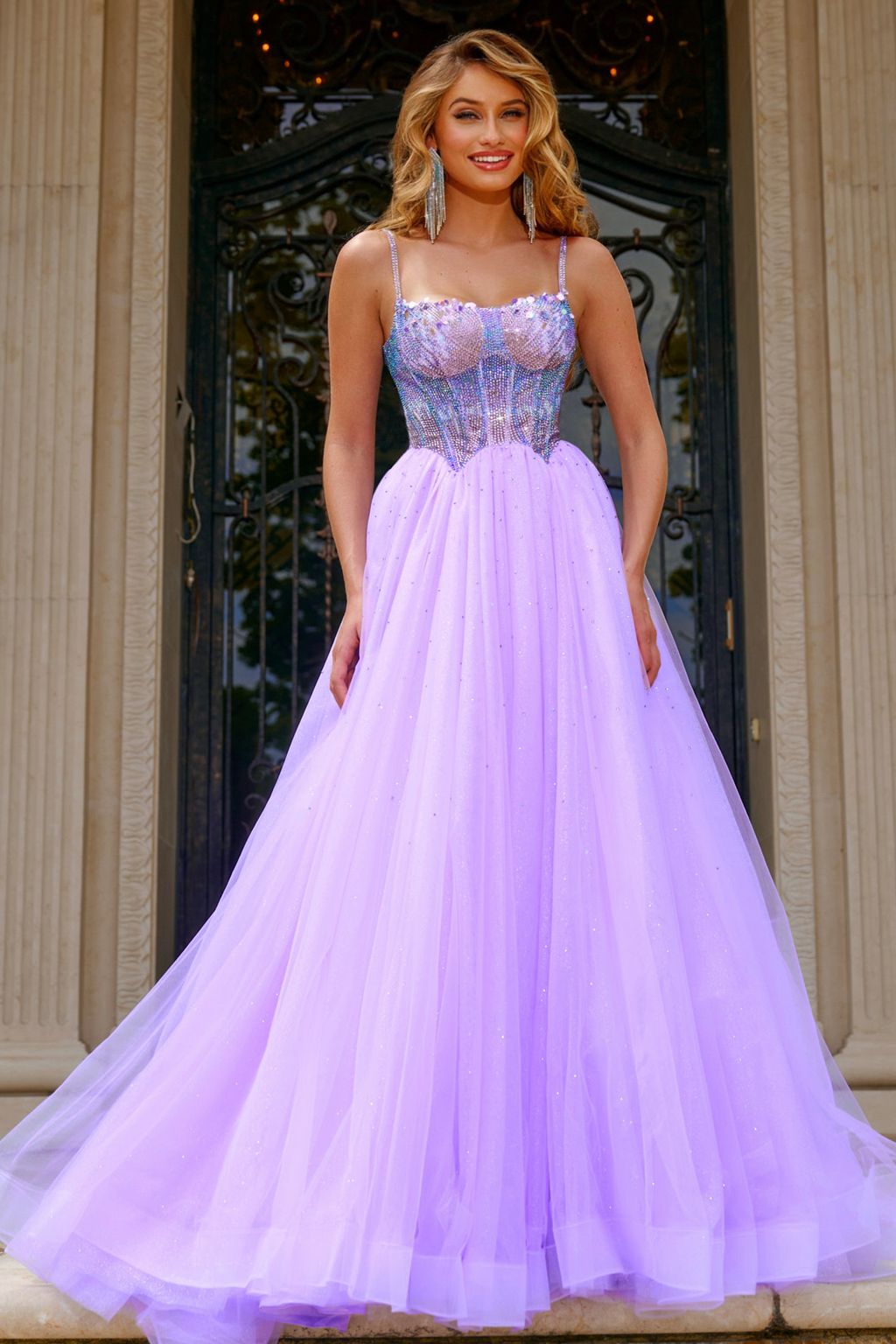 Prom Dresses Long Beaded Ball Gown Formal Prom Dress Lilac