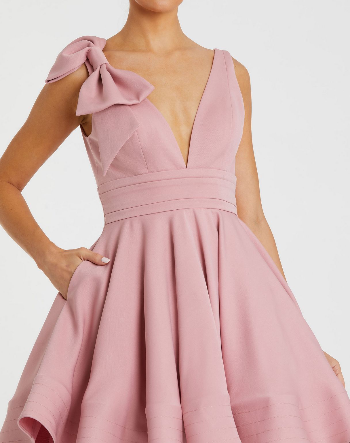 Mac Duggal 49971 Homecoming Short Cocktail Dress