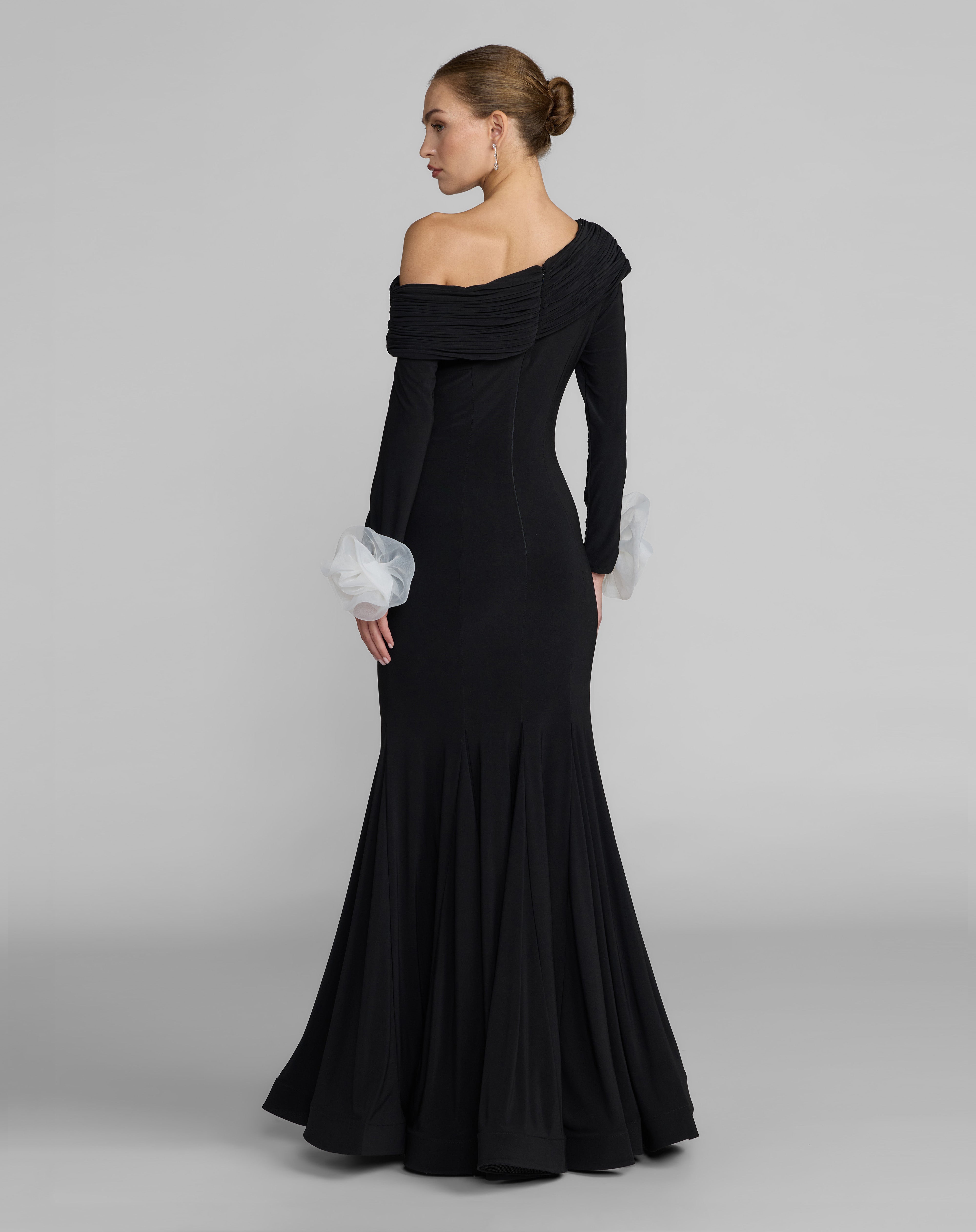 Off-the-Shoulder Floor-Length Jersey Formal Mermaid Mac Duggal 50134