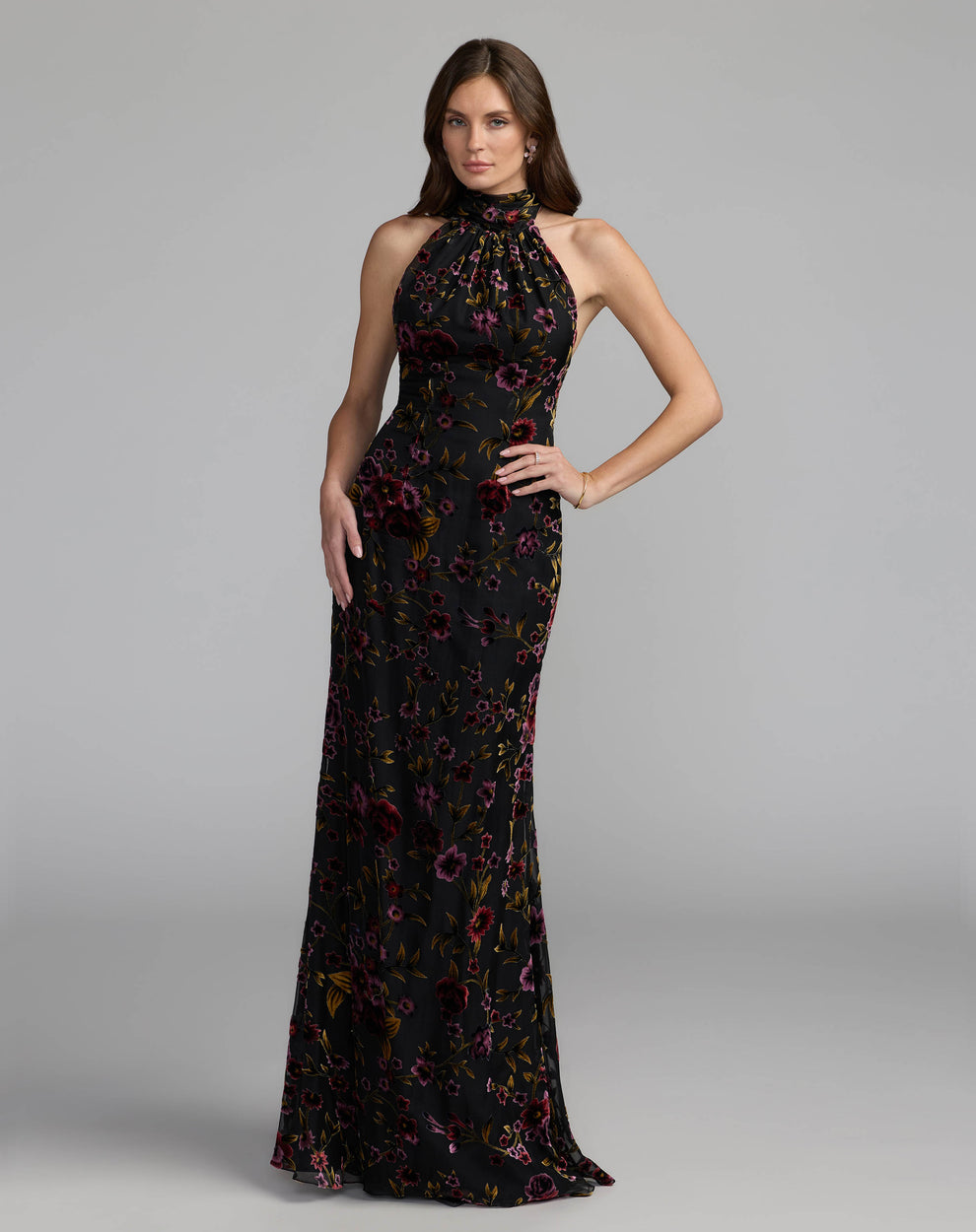 Halter Floor-Length Velvet Prom Sheath Column Mac Duggal 50174
