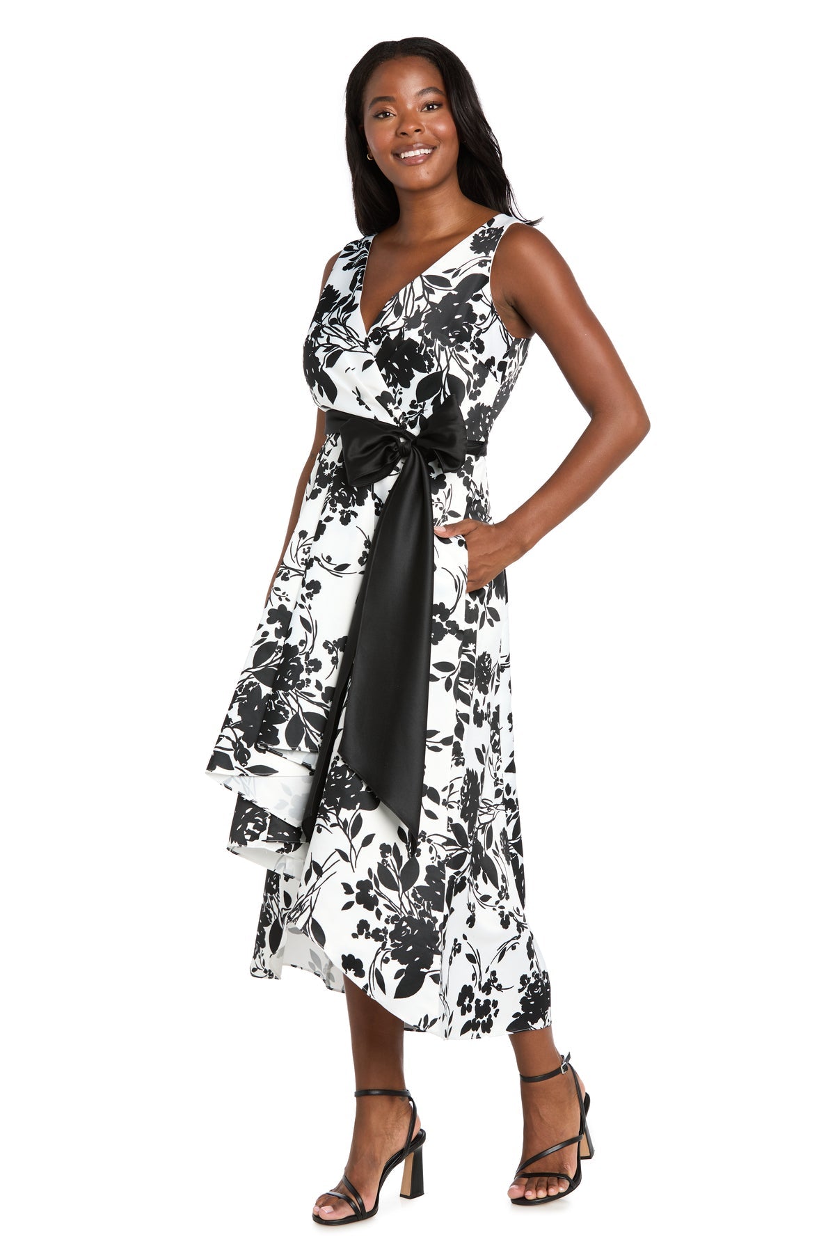 Cocktail Dresses Floral Print Tea Length Cocktail Dress Black/White
