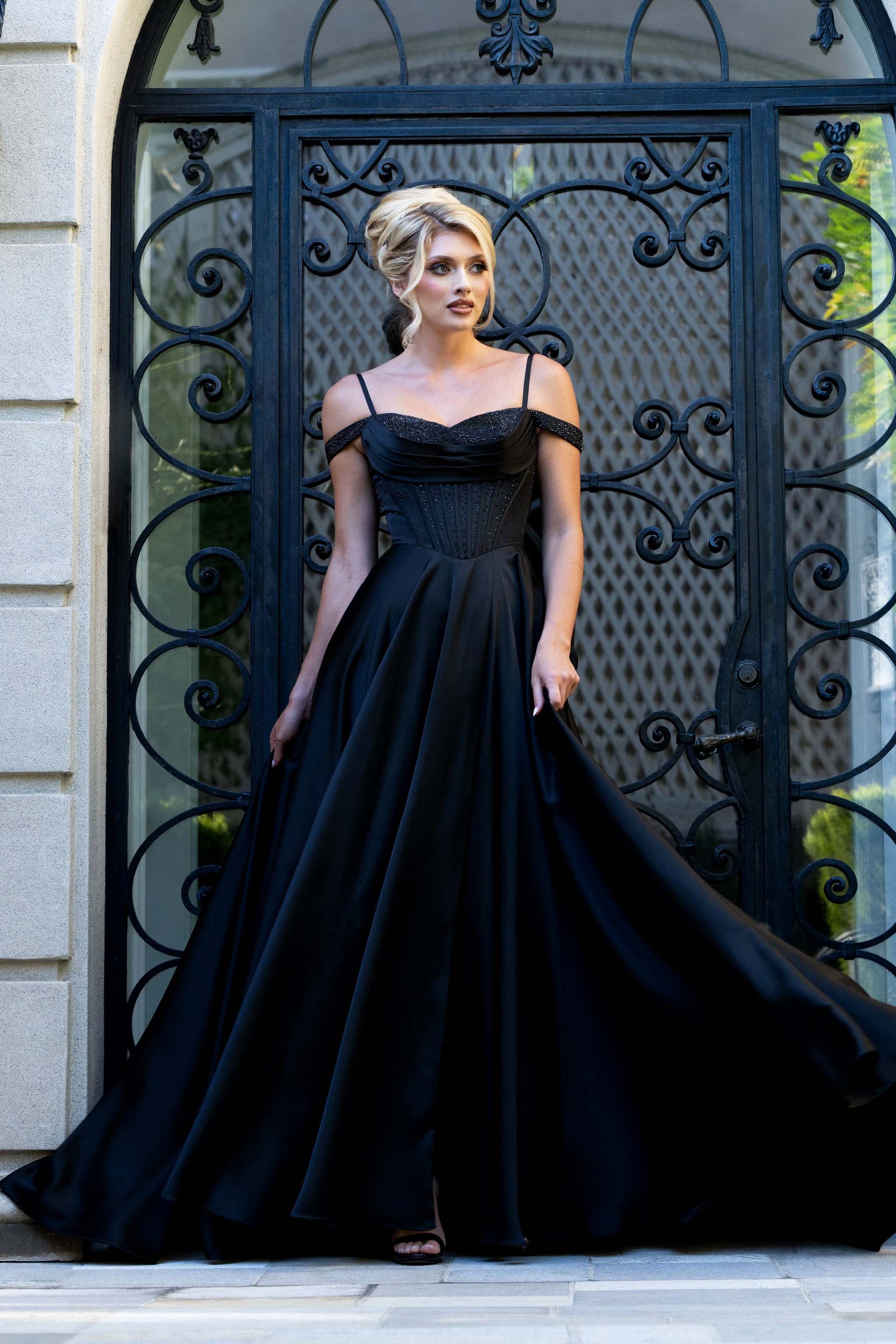 Sweetheart Floor-Length Satin Evening A-Line Lenovia 8502