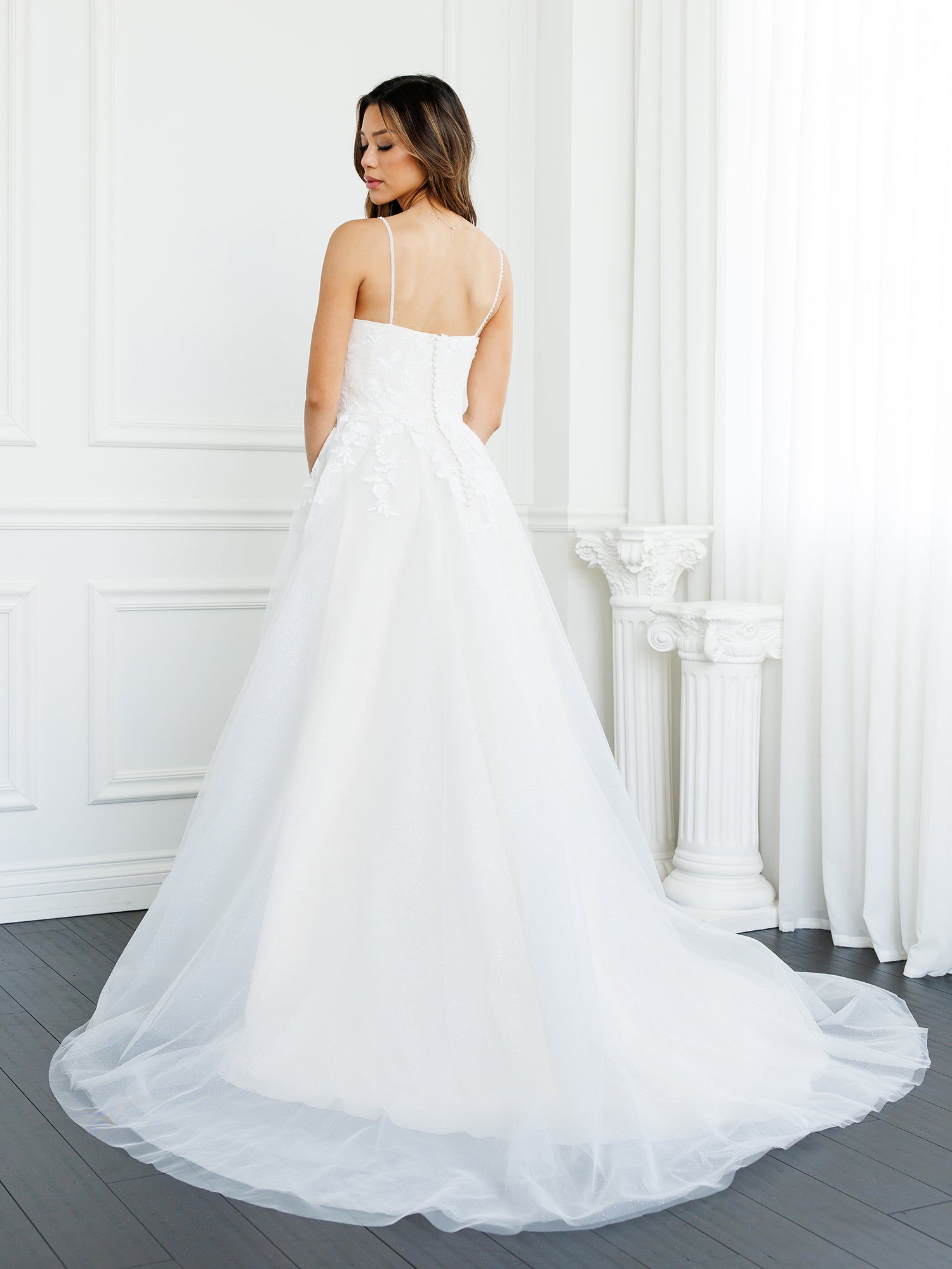 Wedding Dresses A Line Long Bridal Gown Floral Lace Wedding Dress Off White/Almond