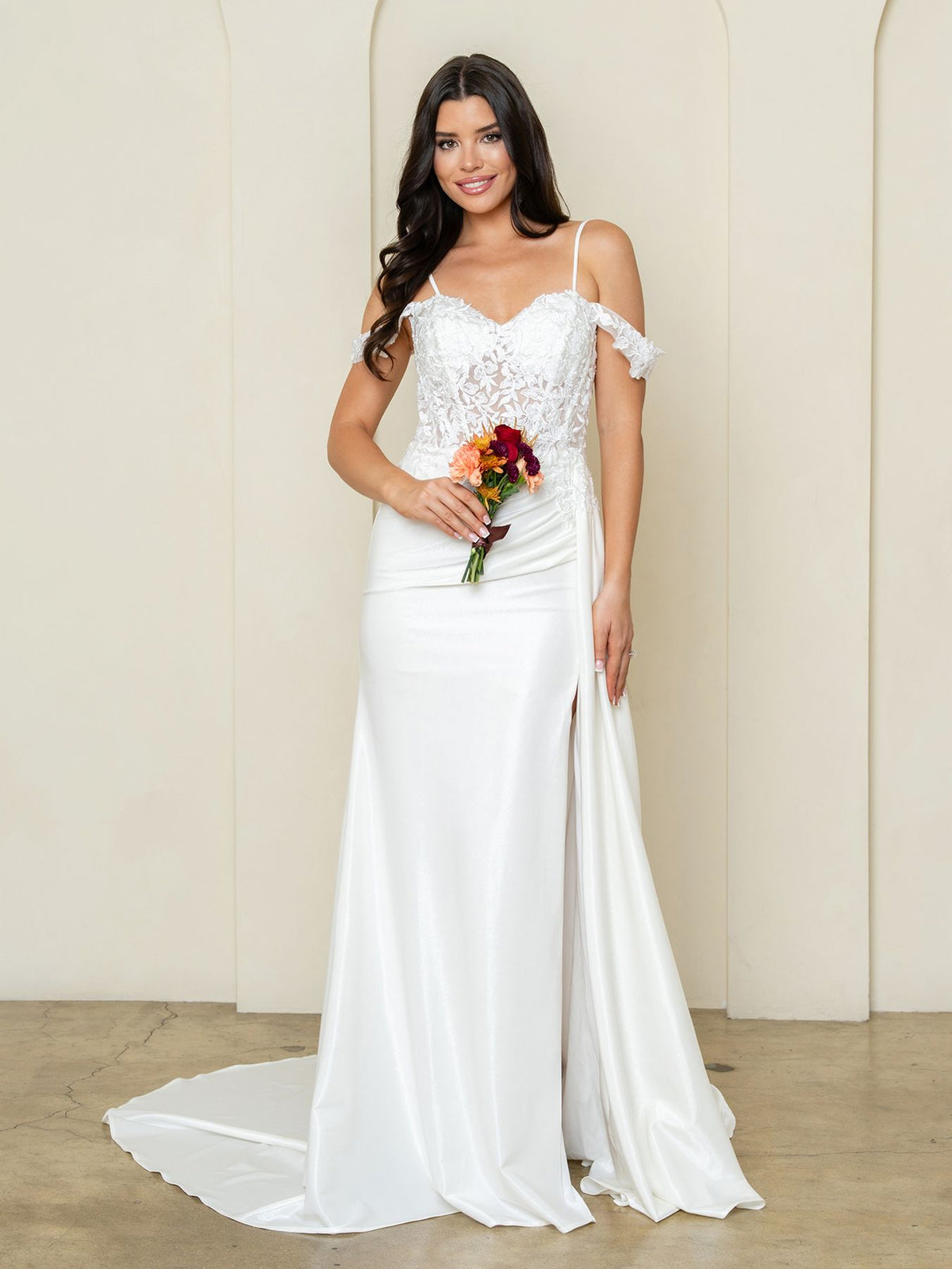 Wedding Dresses Fitted Long Corset Lace Bridal Wedding Dress Eva Fashion 5308 Off White