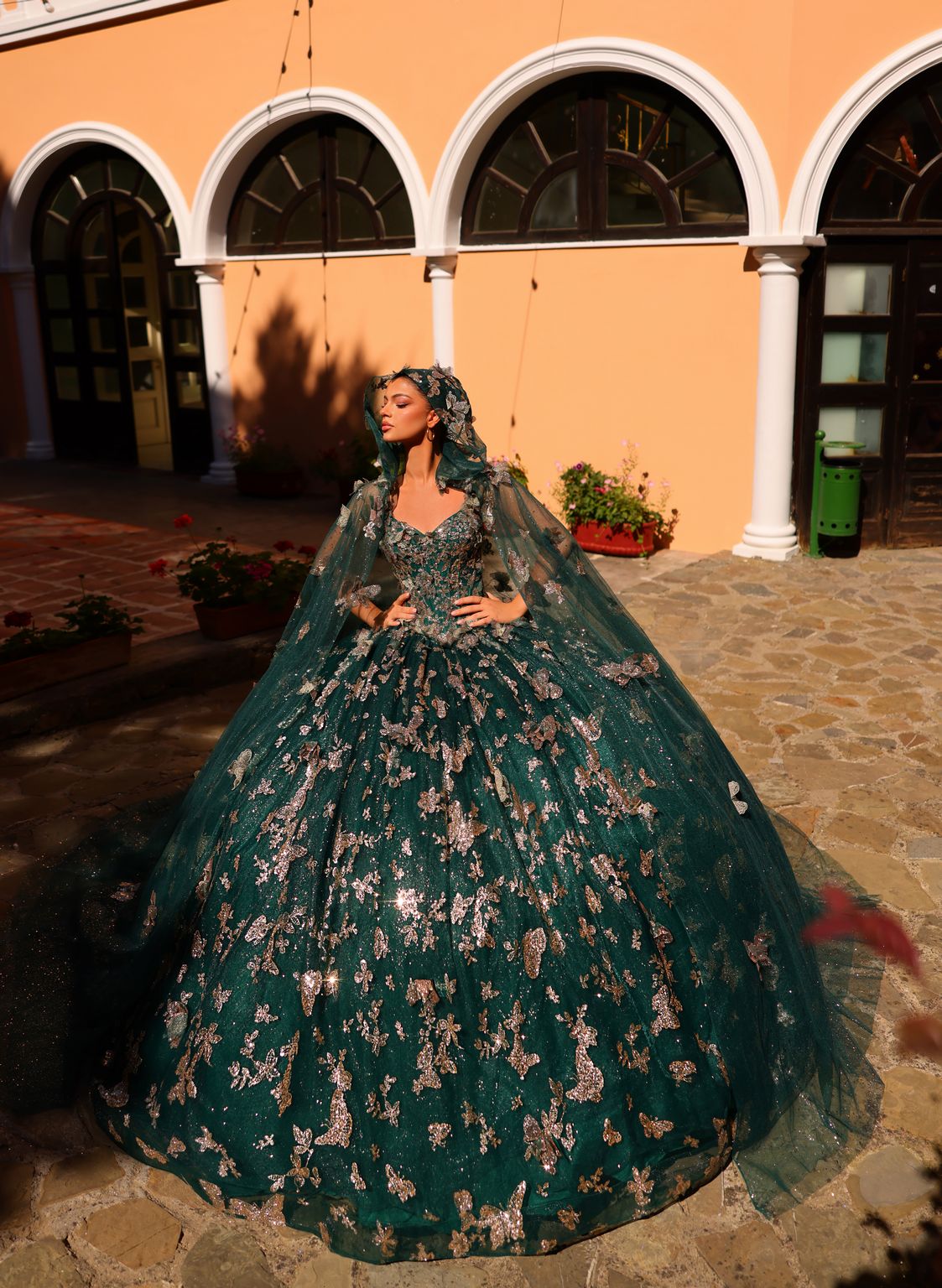 Quinceniera Dresses Beaded Long Lace Ball Gown Quinceanera Dress Emerald/Gold