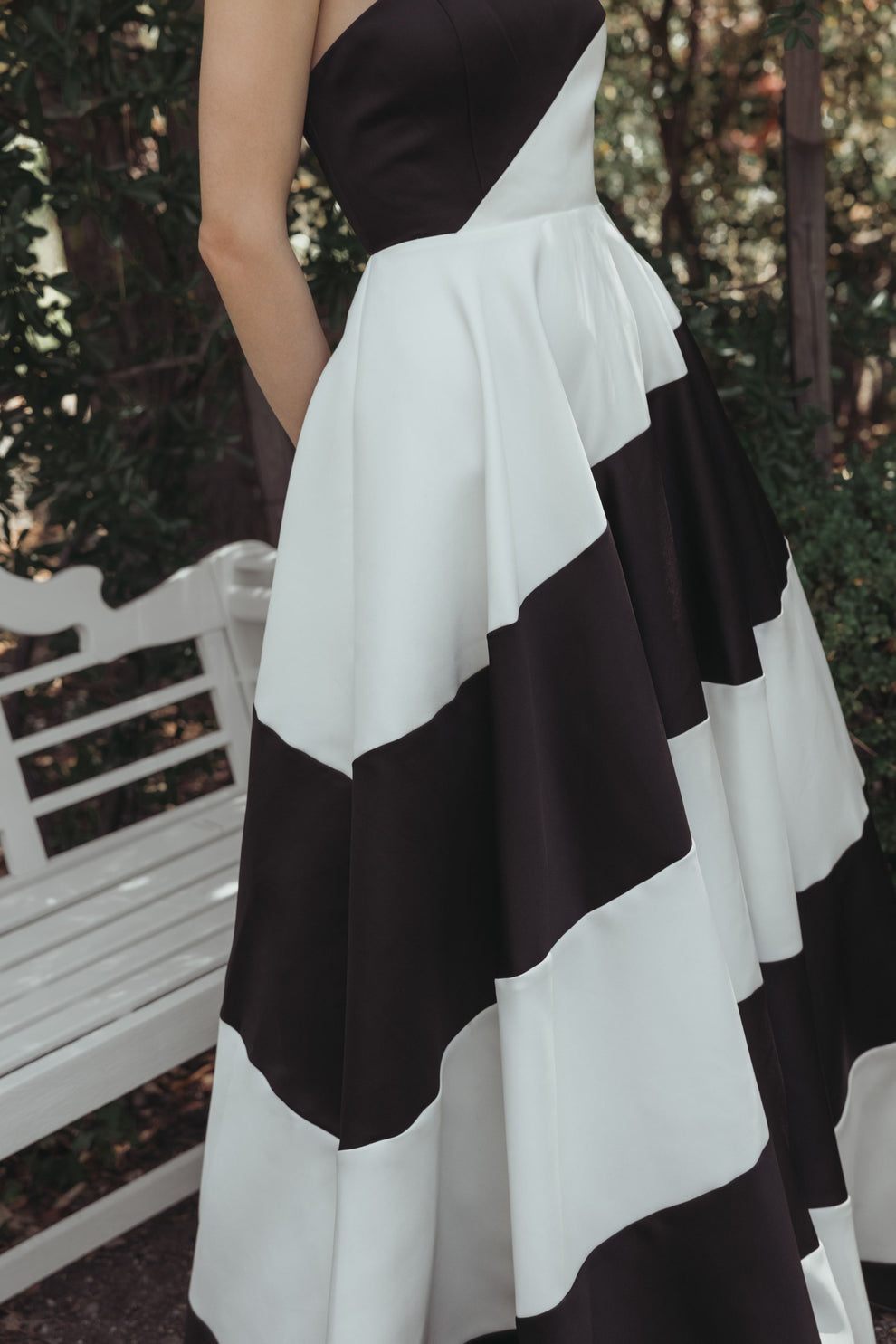 Prom Dresses Ball Gown Long A Line Formal Prom Dress Black Ivory