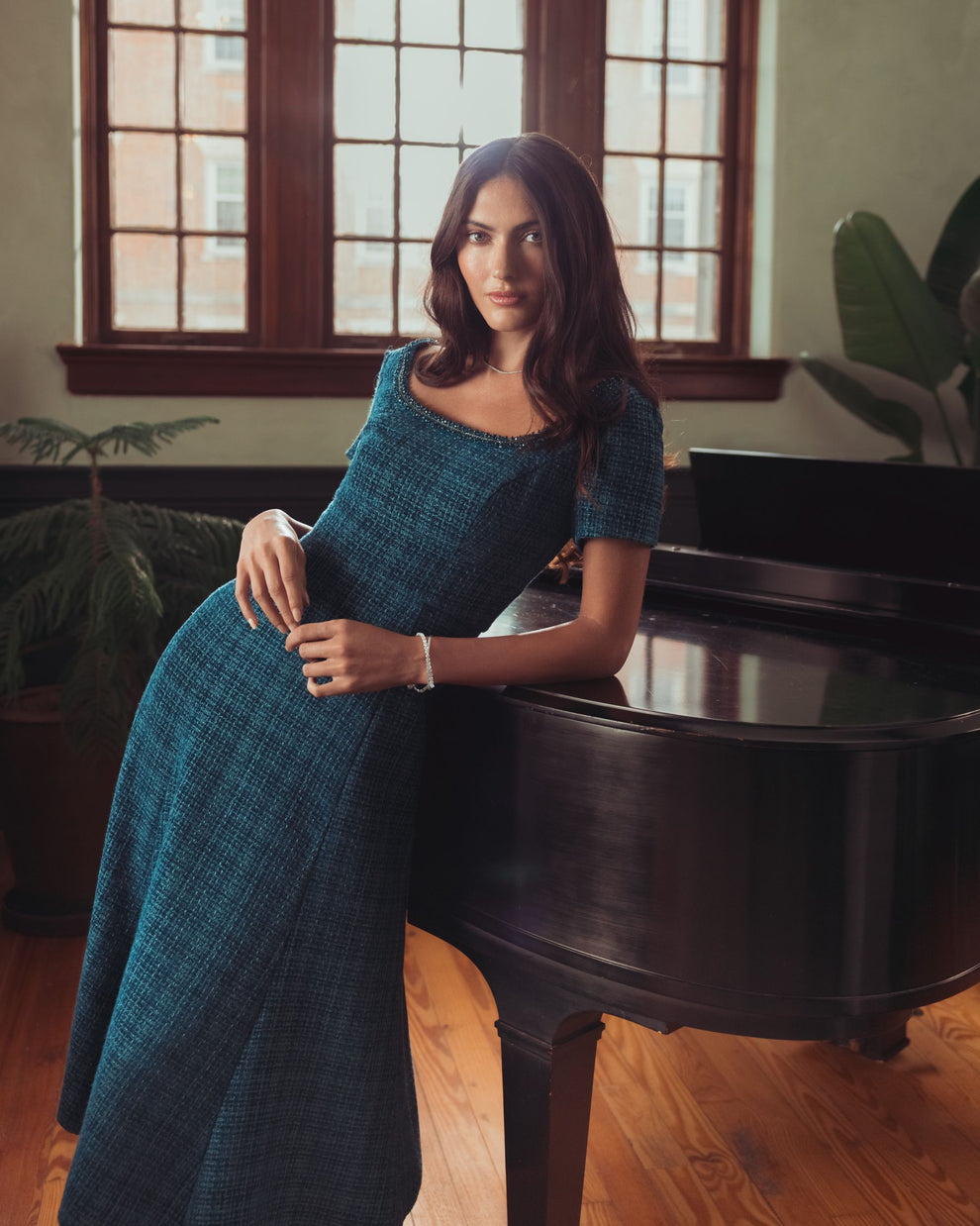 Square Midi Crepe Cocktail A-Line Mac Duggal 56453