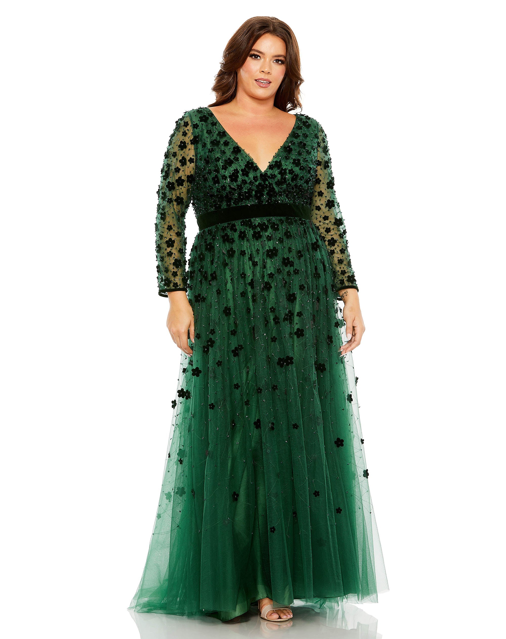 Mac Duggal - Floral Applique Long Sleeve A Line Gown - Emerald