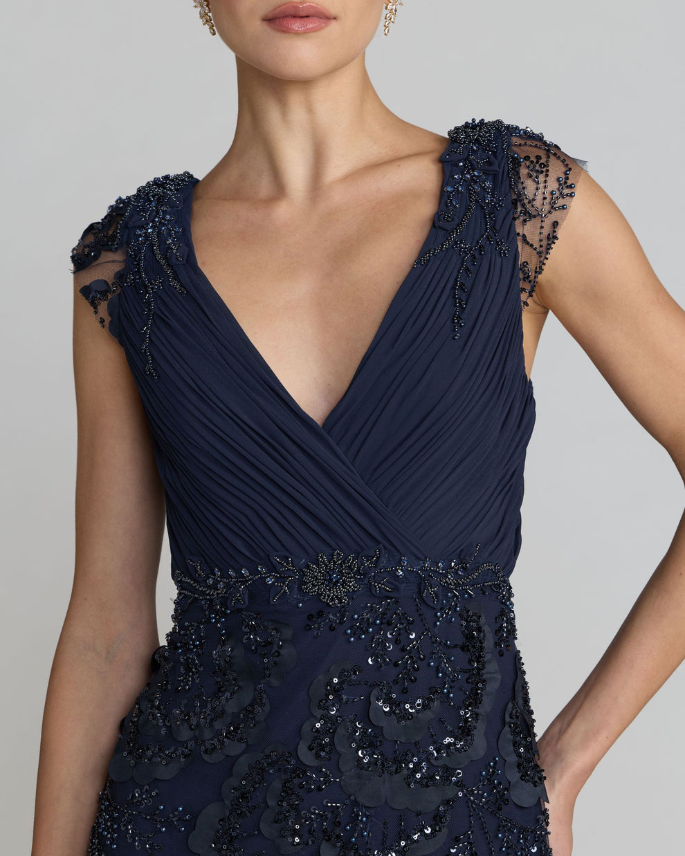 V-Neck Floor-Length Tulle Formal Sheath Mac Duggal 9969022P