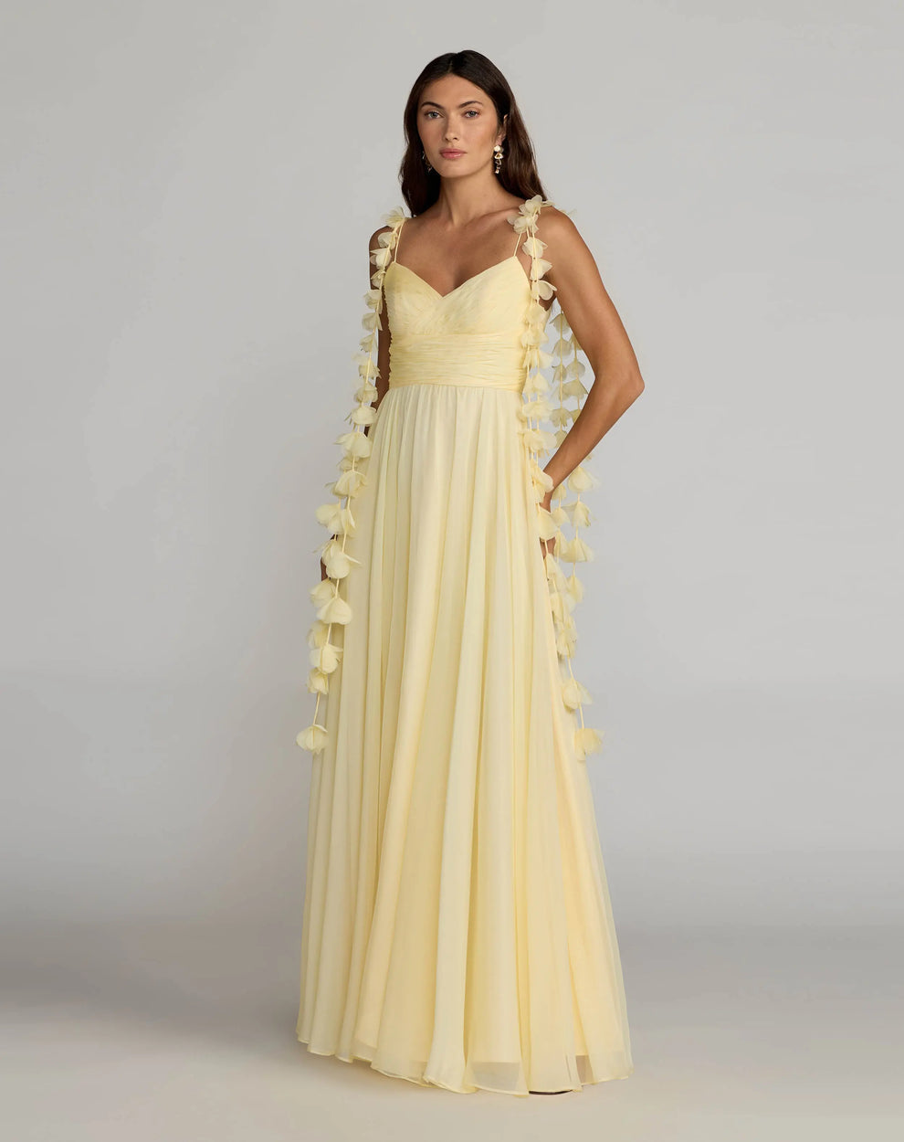 Sweetheart Floor-Length Chiffon Formal A-Line Gown Mac Duggal 69086