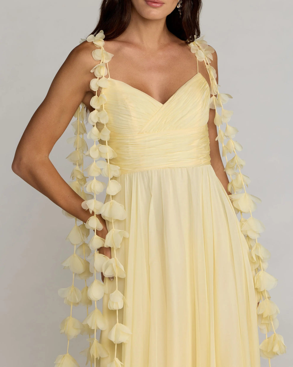 Sweetheart Floor-Length Chiffon Formal A-Line Gown Mac Duggal 69086