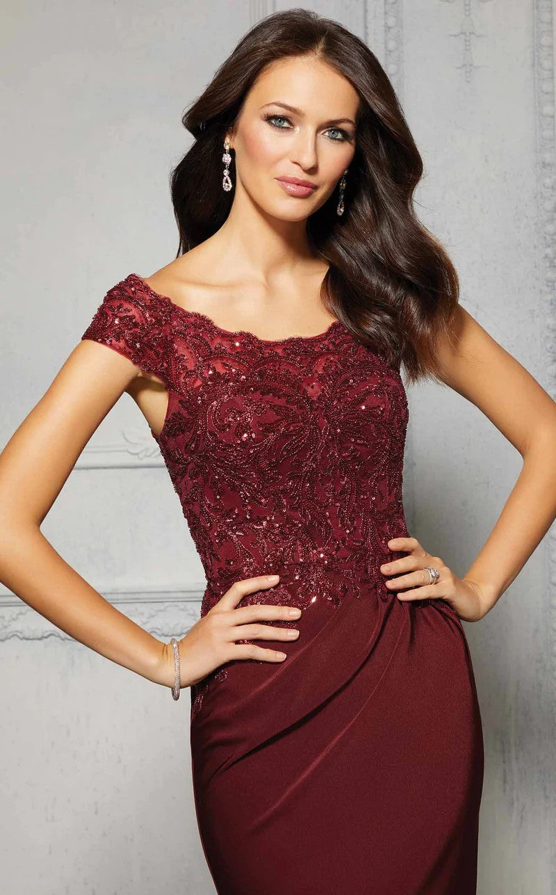 MGNY Madeline Gardner New York 72425 Sequin Long Formal Evening Lace Dress
