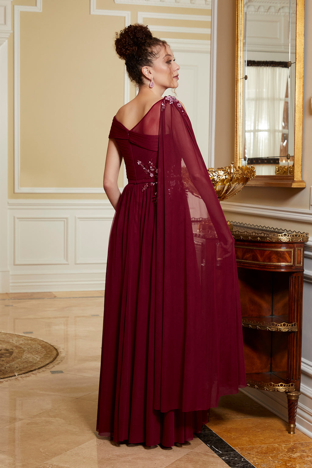 MGNY Madeline Gardner New York 72817 Formal Evening Cape Long Gown