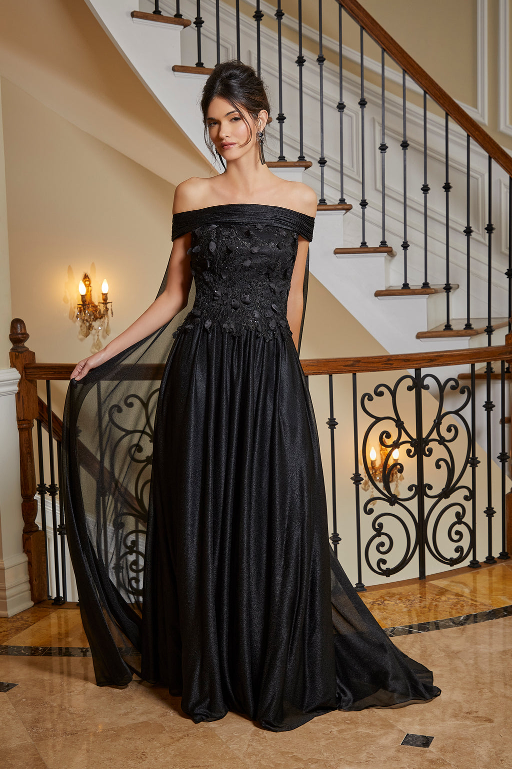 Mother of the Bride Dresses Long Formal Dress with Detachable Cape Black