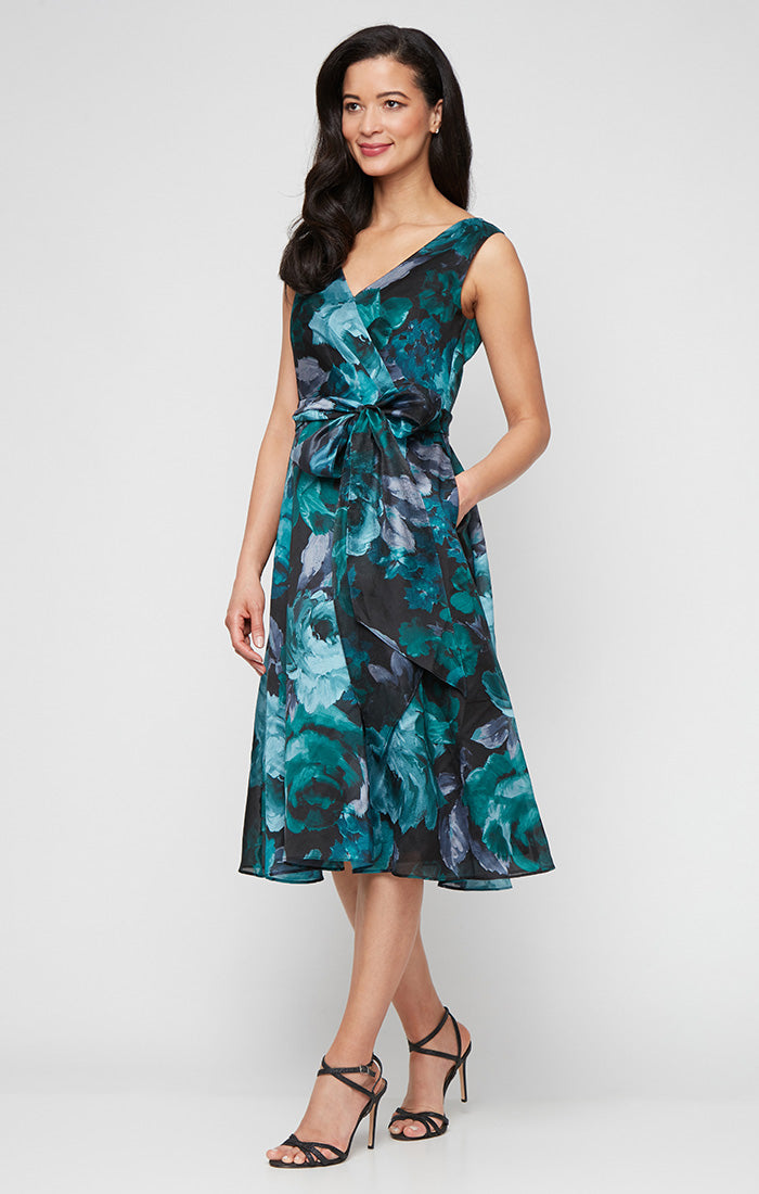 Alex Evenings Women's Printed Midi Yoryu Sleeveless Dress - Black/teal