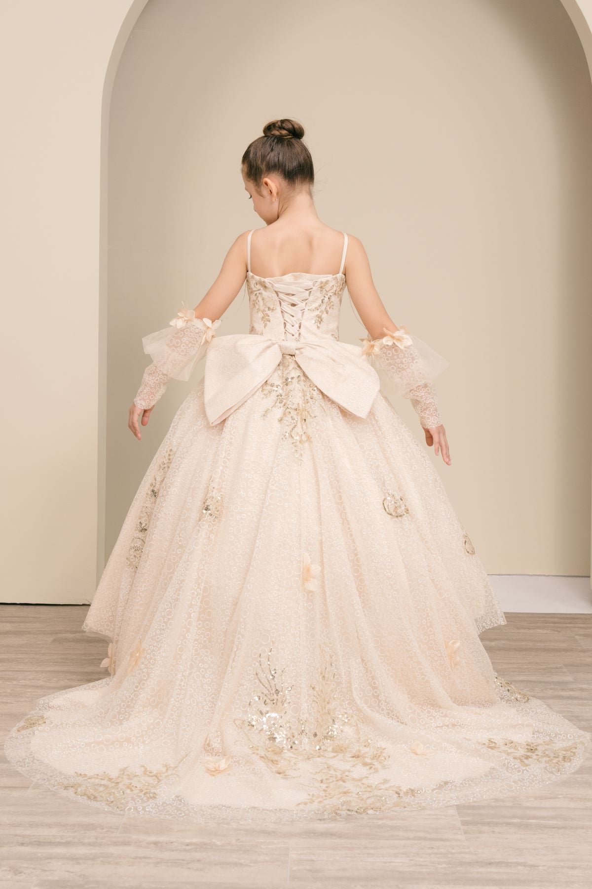 Flower Girl Dresses Applique Glitter Ball Gown Floral Flower Girl Dress Champagne