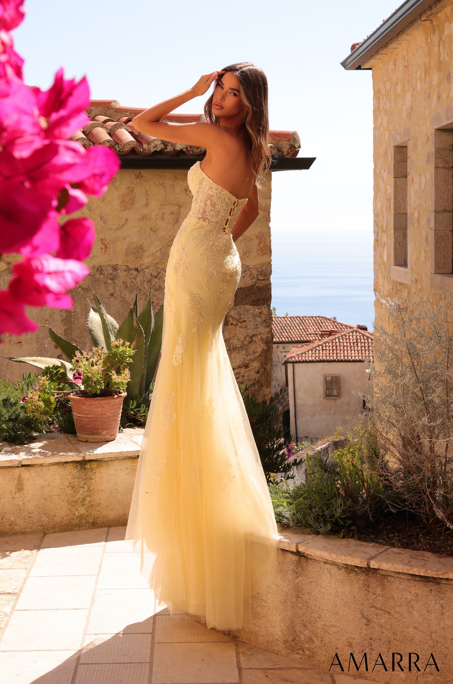 Prom Dresses Lace Applique Fitted Prom Evening Dress Light Yellow