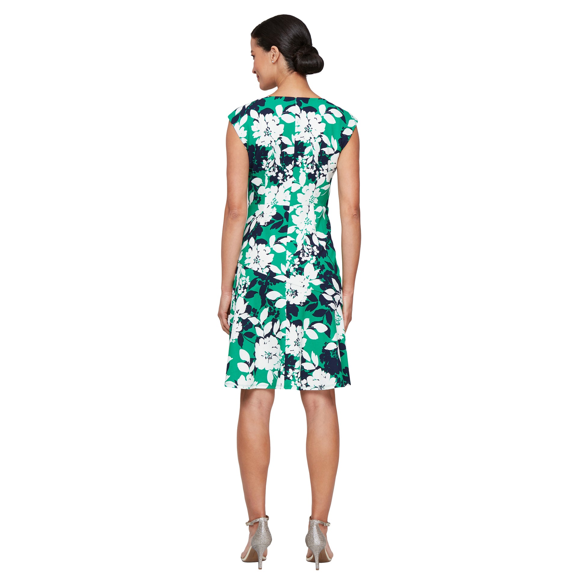 SL Fashions 9130257 Short Cocktail Printed Detail Mini Dress