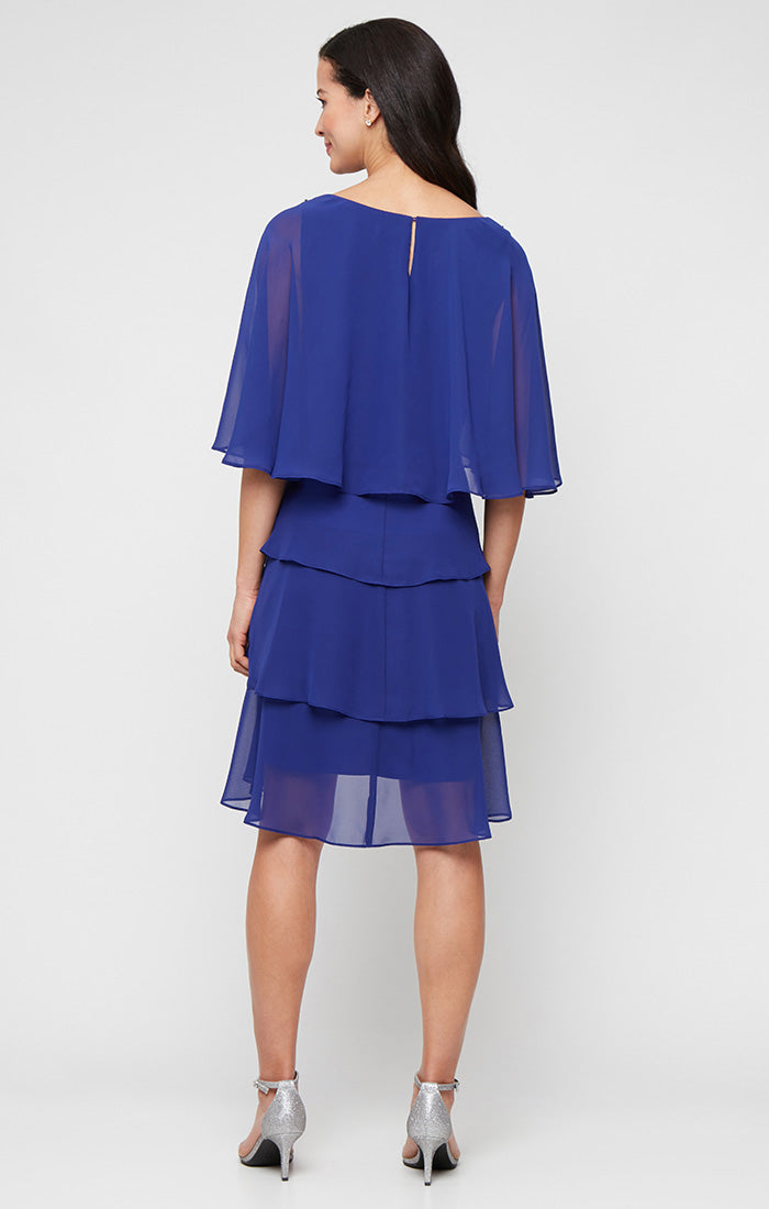 Iris SL Fashions 9170752 Scoop Neck Knee-Length Chiffon Cocktail Dress Capelet