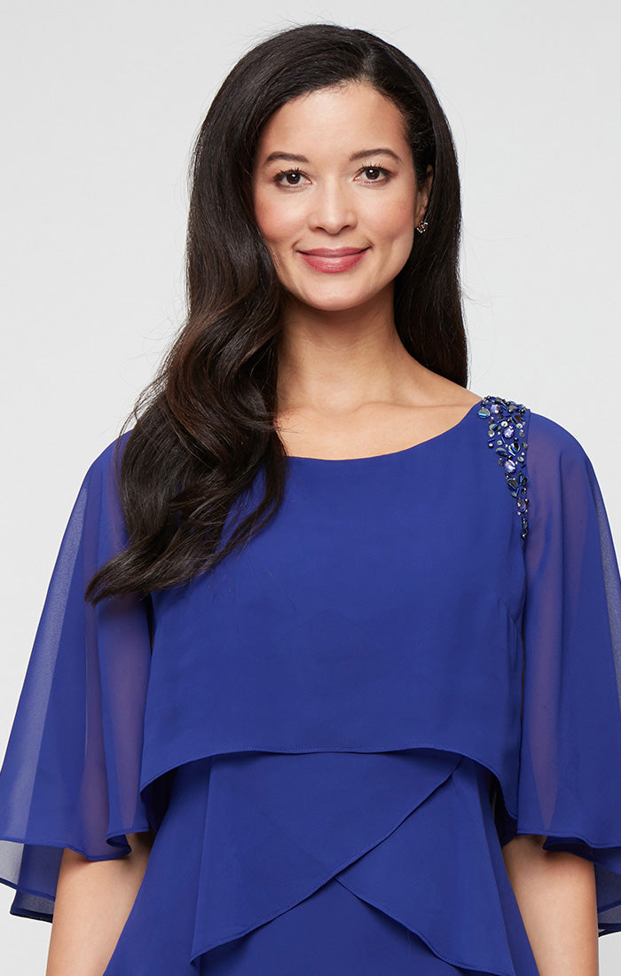 Iris SL Fashions 9170752 Scoop Neck Knee-Length Chiffon Cocktail Dress Capelet