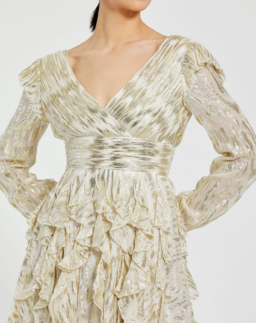 Mac Duggal 9305 Homecoming Long Sleeve Metallic Short Cocktail Dress