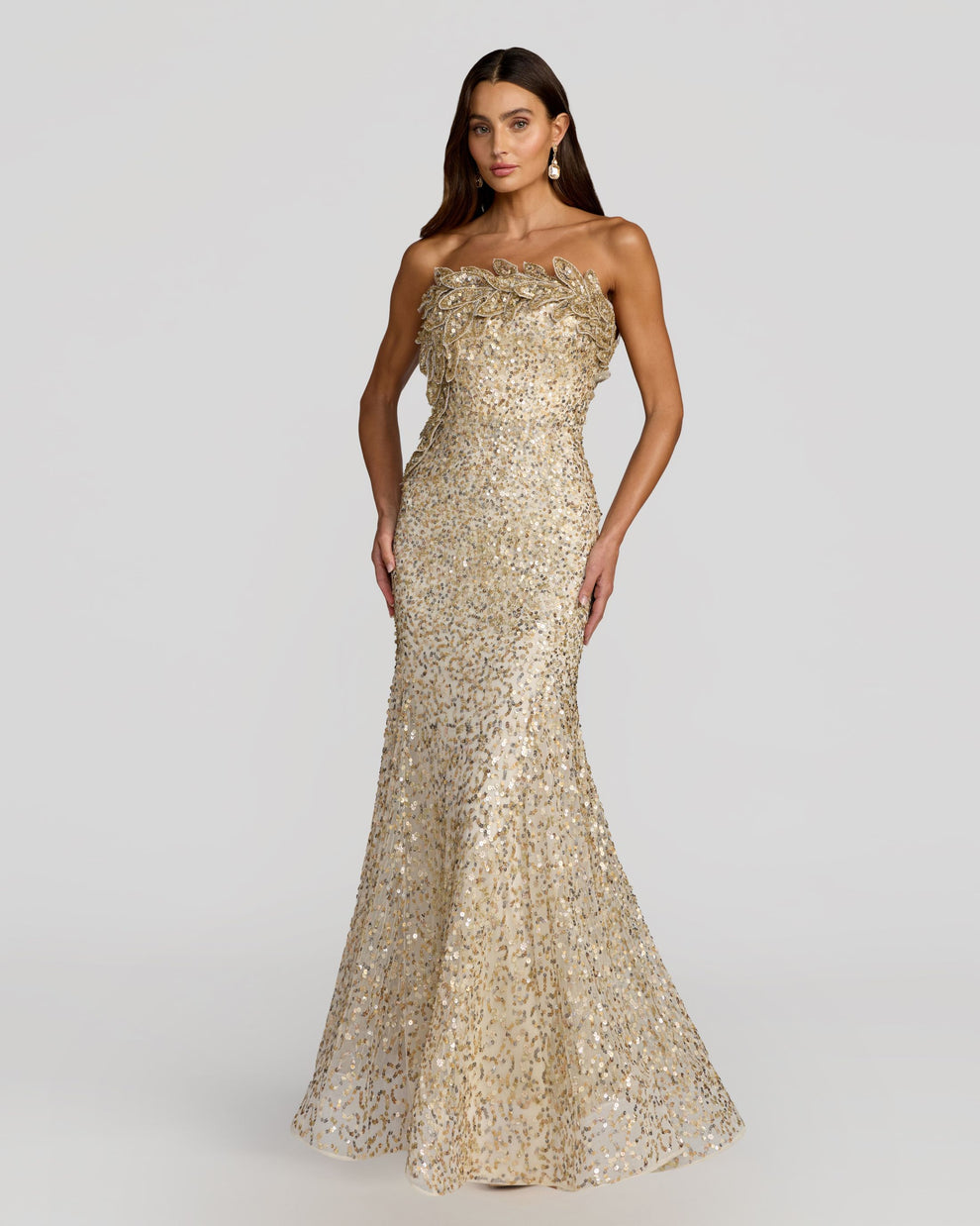 Strapless Curved Neck Floor-Length Sequin Formal Mermaid/Trumpet Mac Duggal 94325