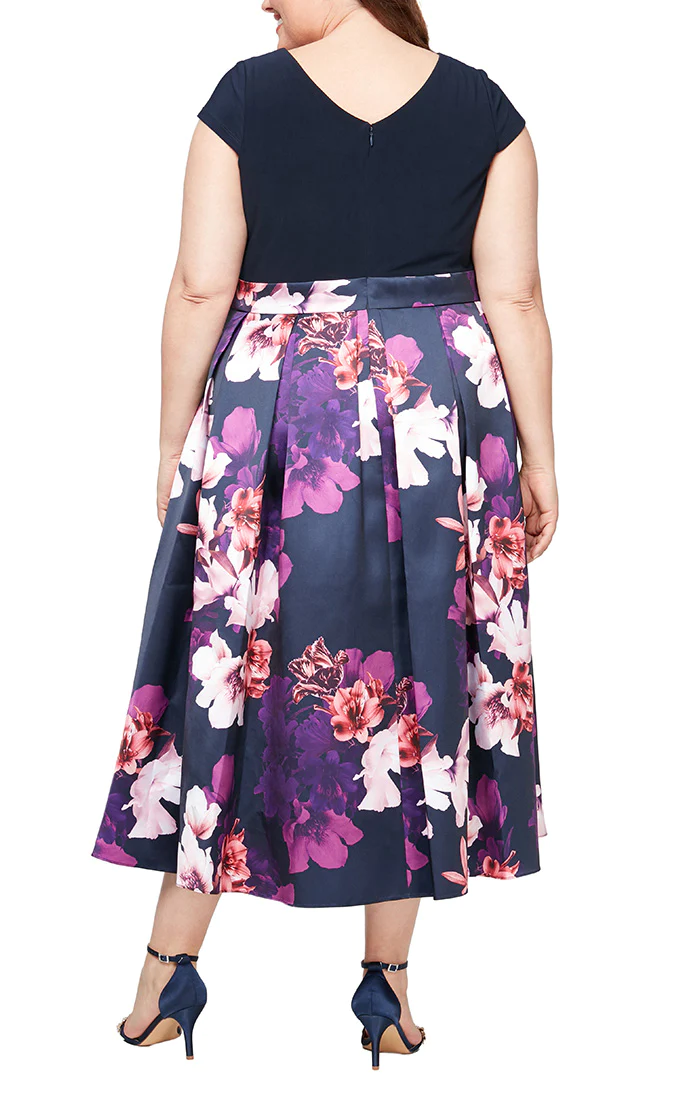 SL Fashions 9459256 Plus Size Printed Skirt Long Party Dress