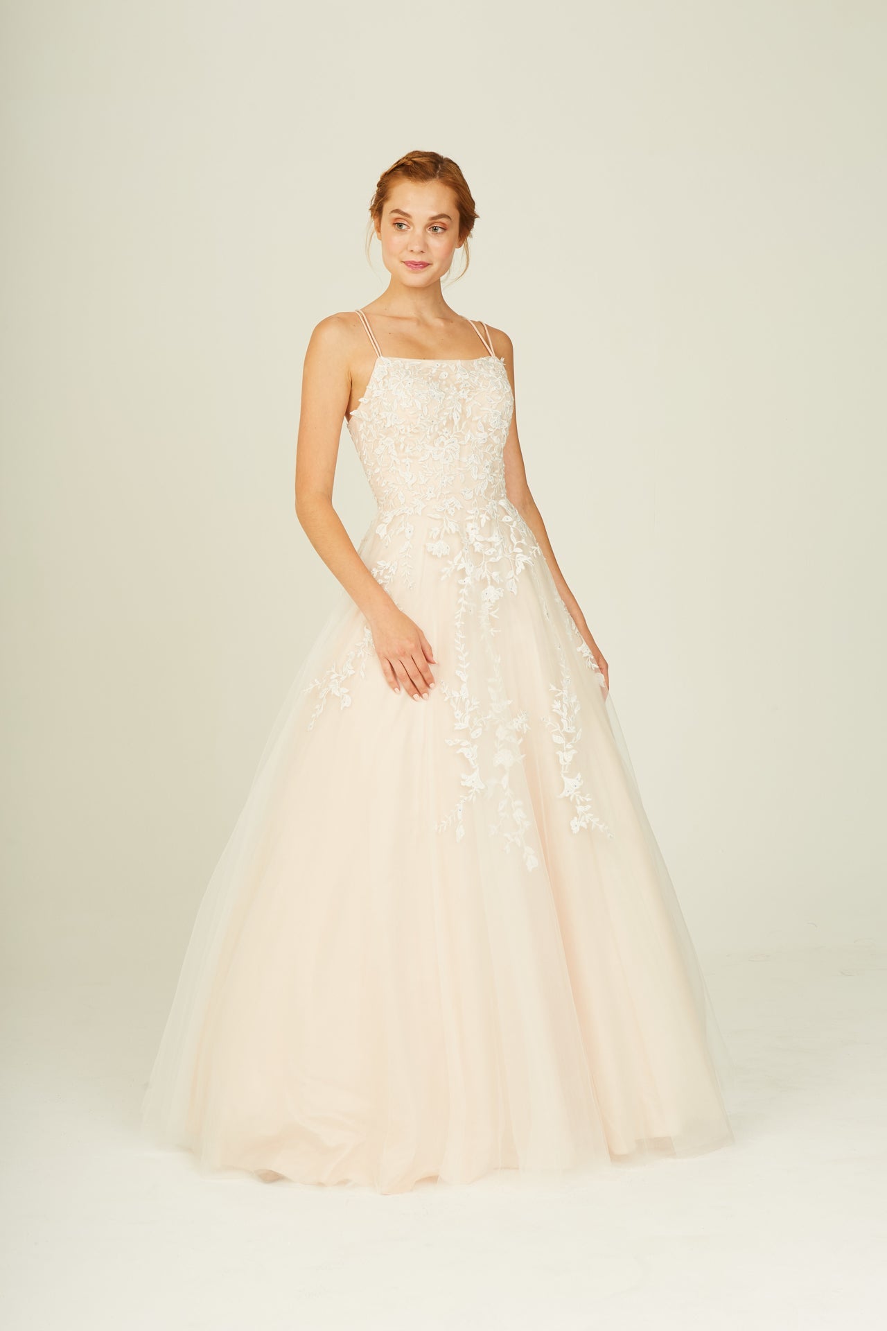 Wedding Dresses Long Bridal Lace Wedding A Line Dress Eureka Fashion 9757 Ivory/Champagne