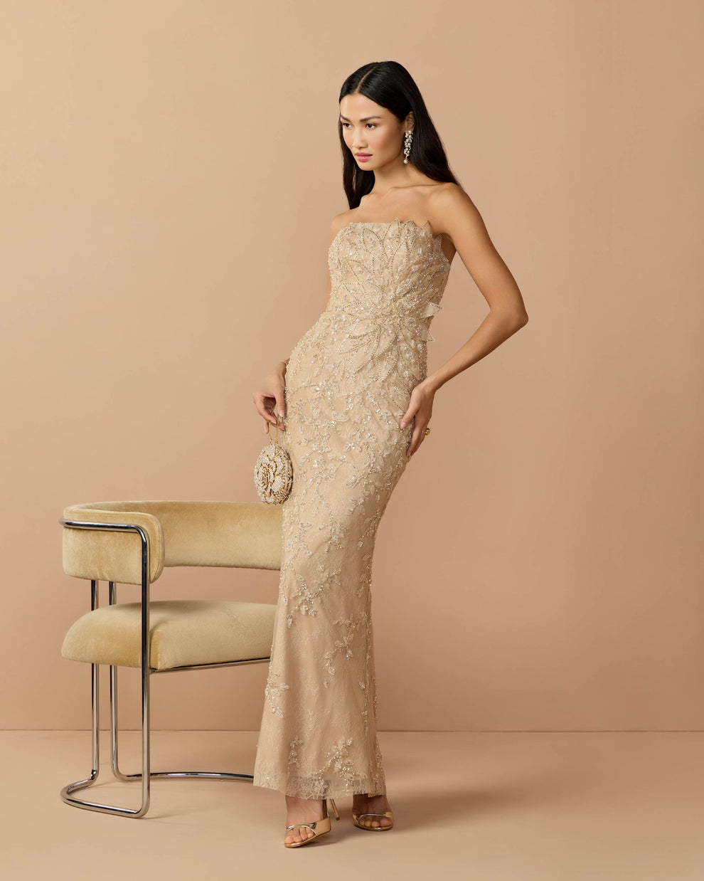 Strapless Curved Neck Floor-Length Lace Prom Mermaid Mac Duggal 9921200P