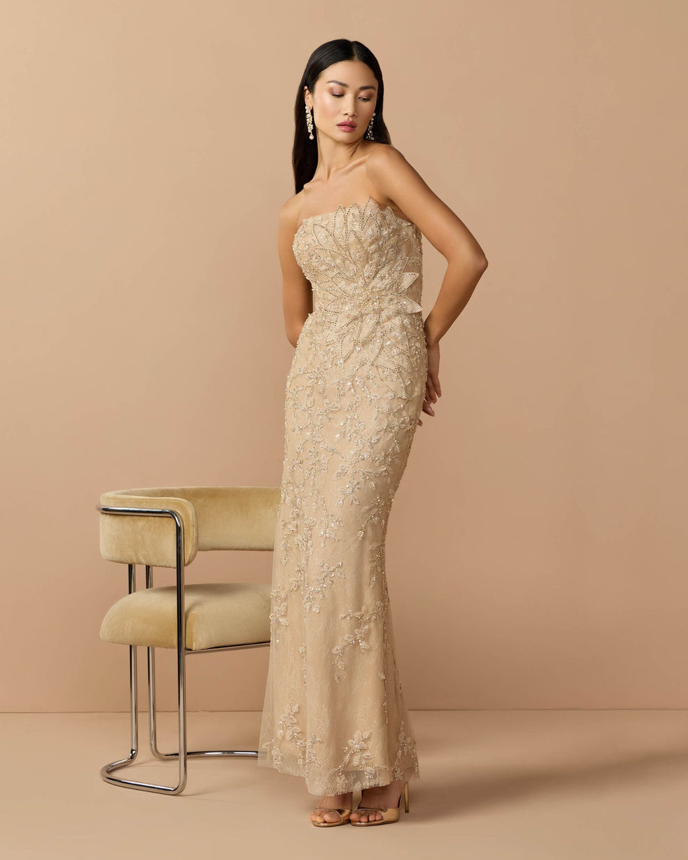 Strapless Curved Neck Floor-Length Lace Prom Mermaid Mac Duggal 9921200P