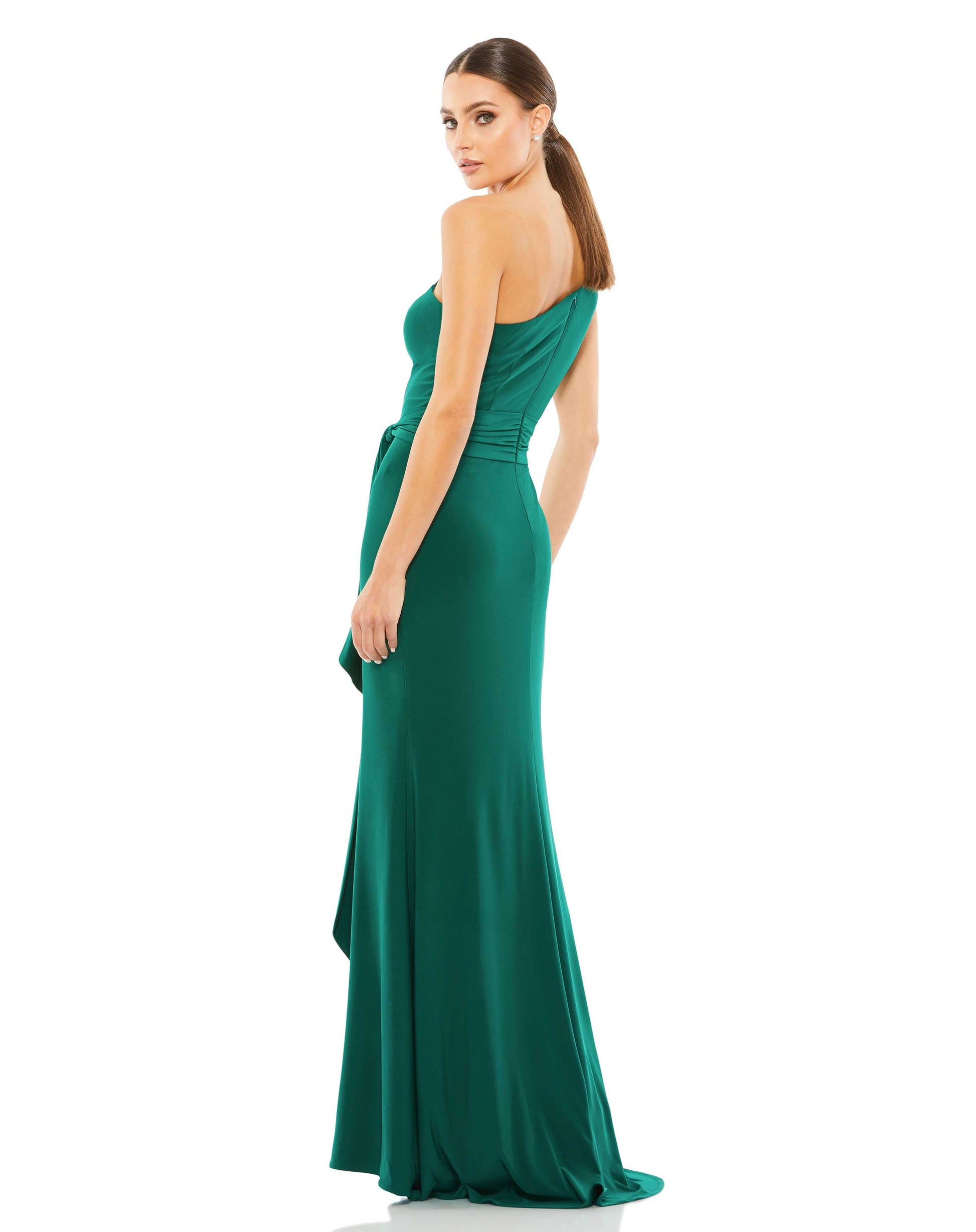 Mac Duggal A26581 Long Fitted Formal Prom Dress