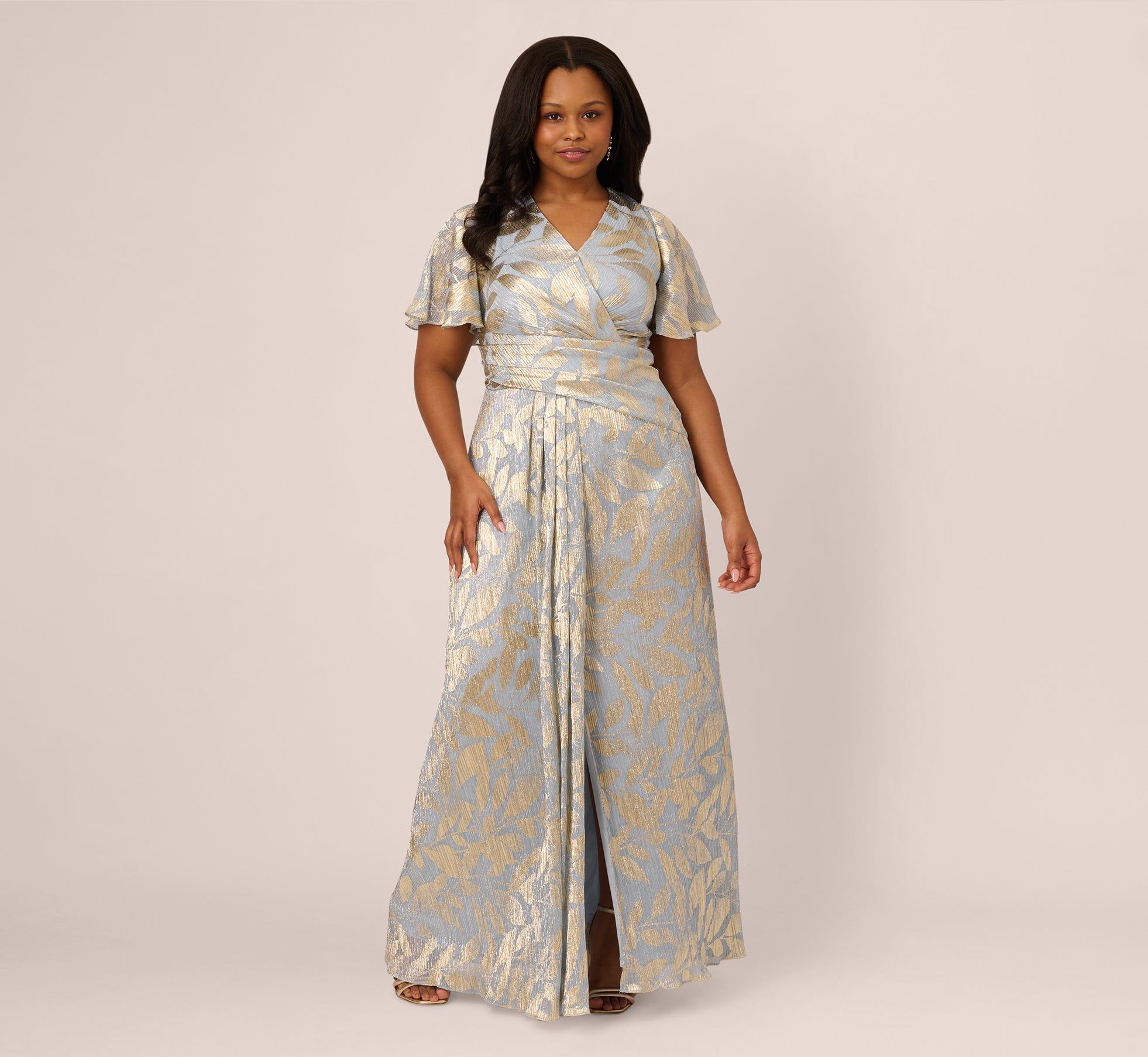 adrianna papell metallic jacquard dress Plus Size Foil Leaf Short Sleeve Gown With Draped Details In Light Blue Gold 21% Metallic Lining Content Color:Camellia Pink Joseph 3-Drawer Dresser | CSIT_Nero