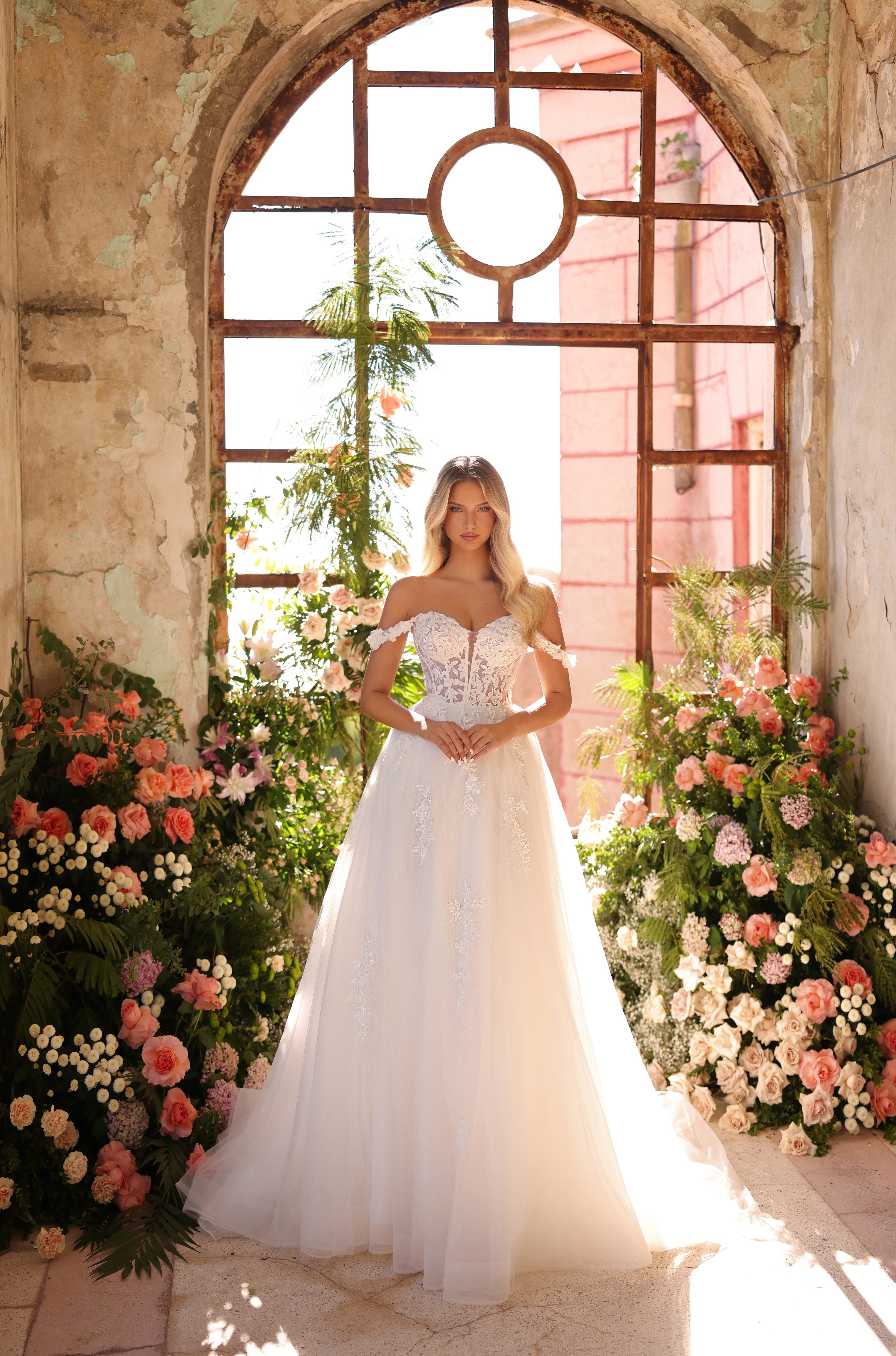 Wedding Dresses Long Corset Lace Bridal Wedding Dress Amarra 44016 Ivory/Ivory