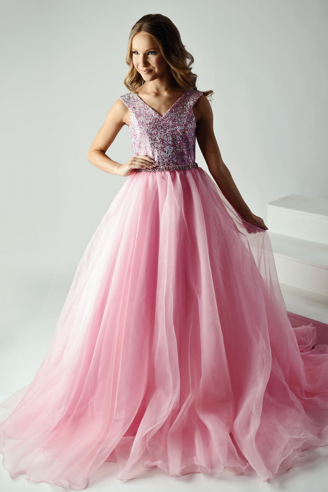 V-Neck Floor-Length Tulle Prom Ball Gown Ava Presley 27724