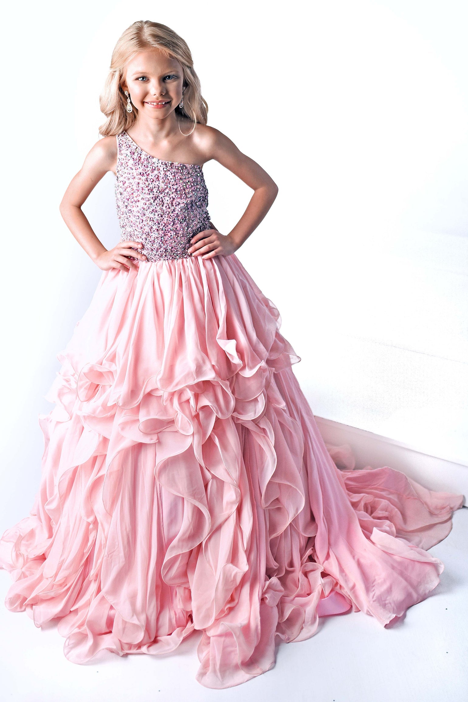 One-Shoulder Floor-Length Chiffon Prom Ball Gown Ava Presley 38024