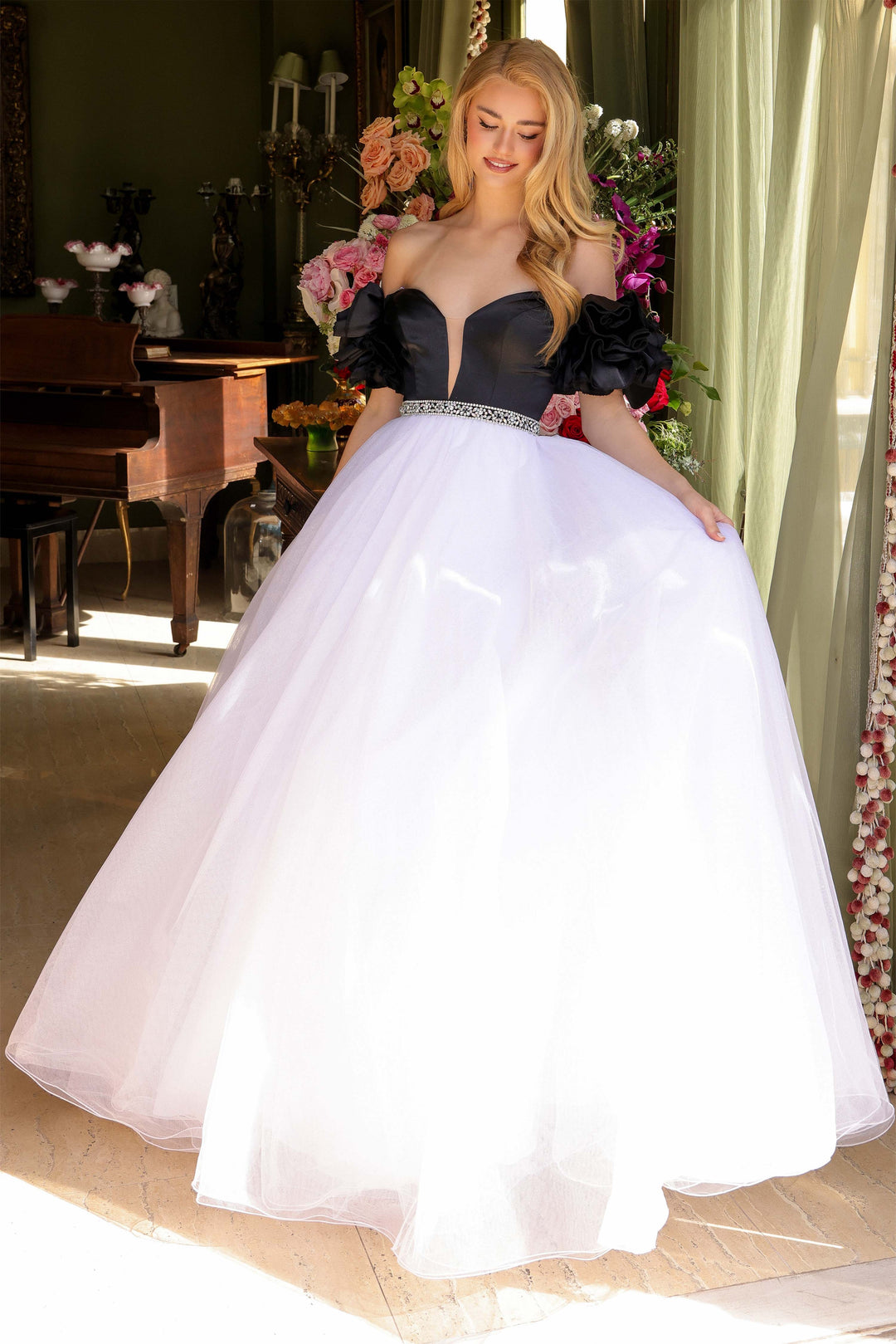 Prom Dresses Prom Beaded Long Ruffle Ball Gown Black/White