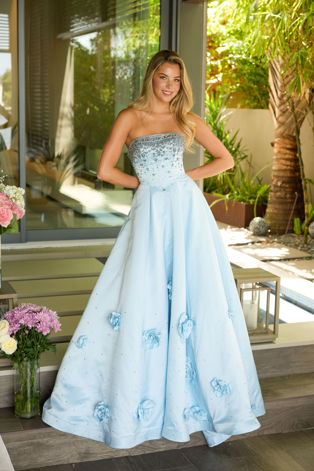 Prom Dresses eaded Long Ball Gown 3D Floral Applique Prom Dress Light Blue