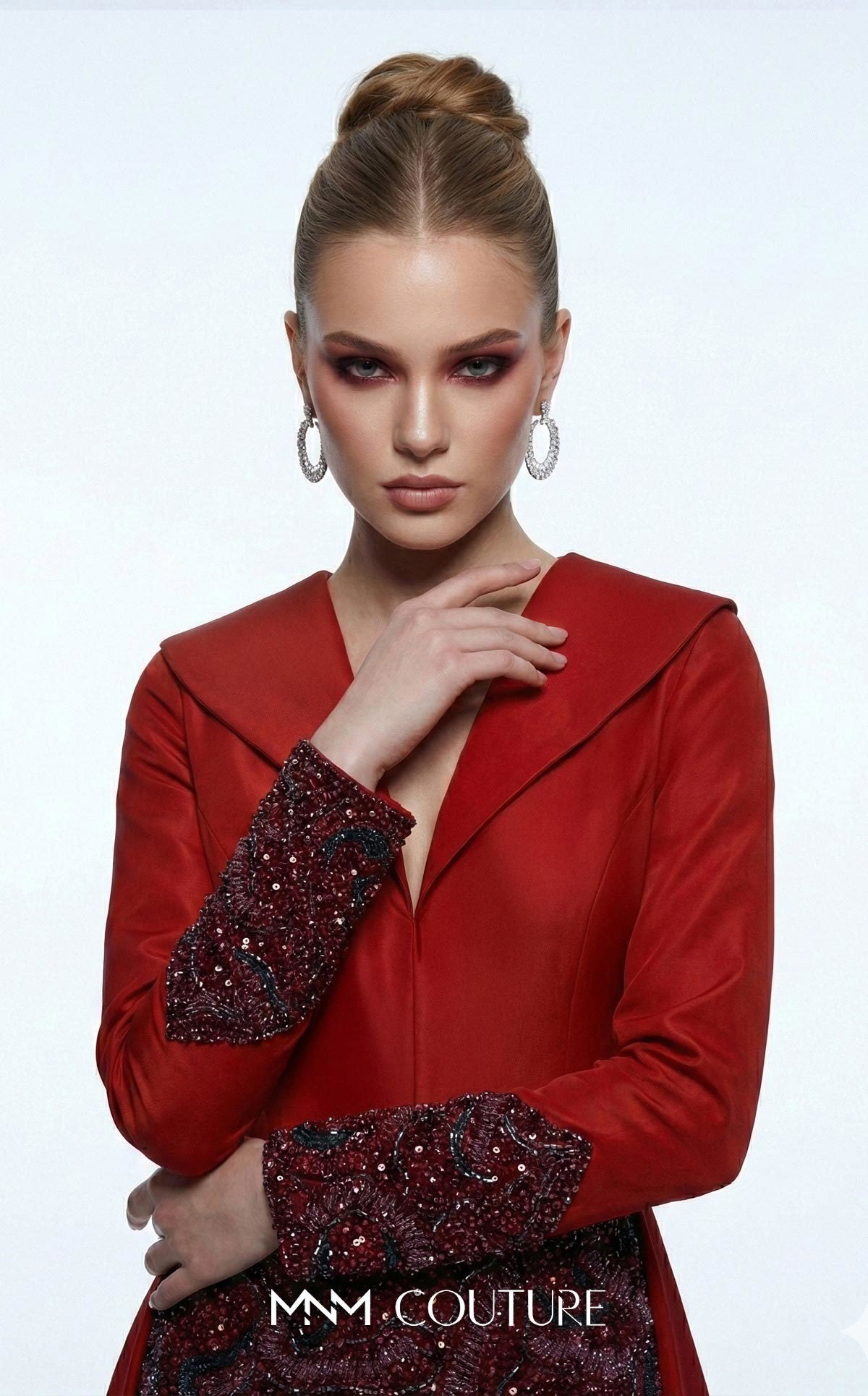 V-Neck Floor-Length with Train Satin Formal Sheath/Colu MNM Couture B1177