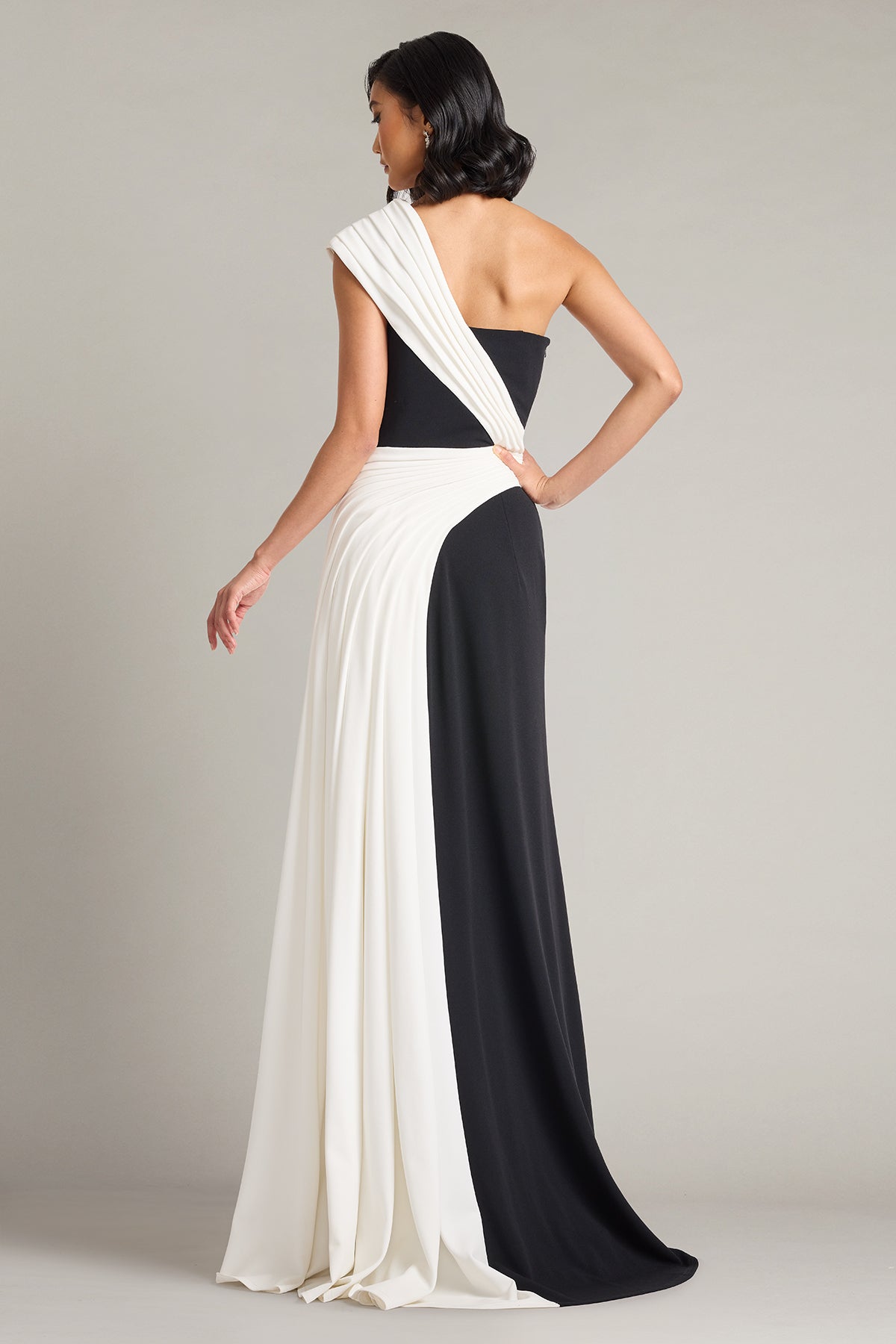 One-Shoulder Floor-Length Jersey Formal Sheath Tadashi Shoji BOS26282L