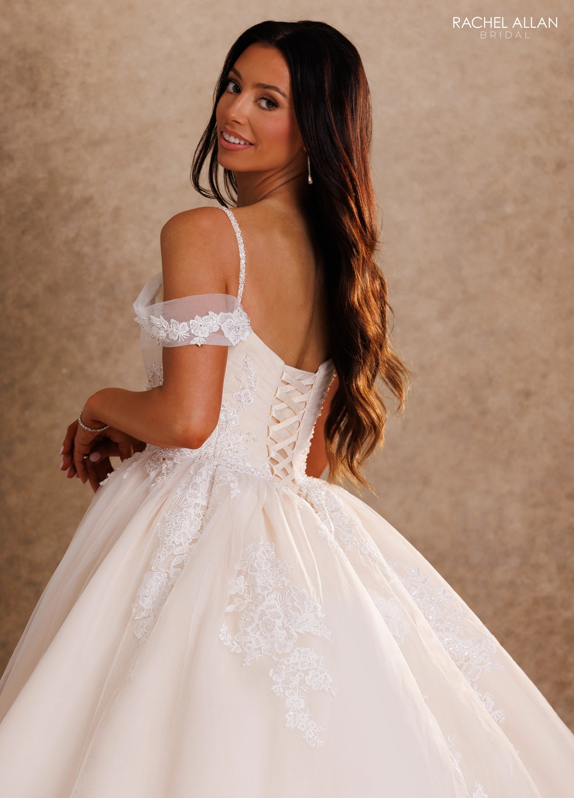 Scoop Floor-Length Tulle Wedding Dress Ball Gown Rachel Allan RB6202