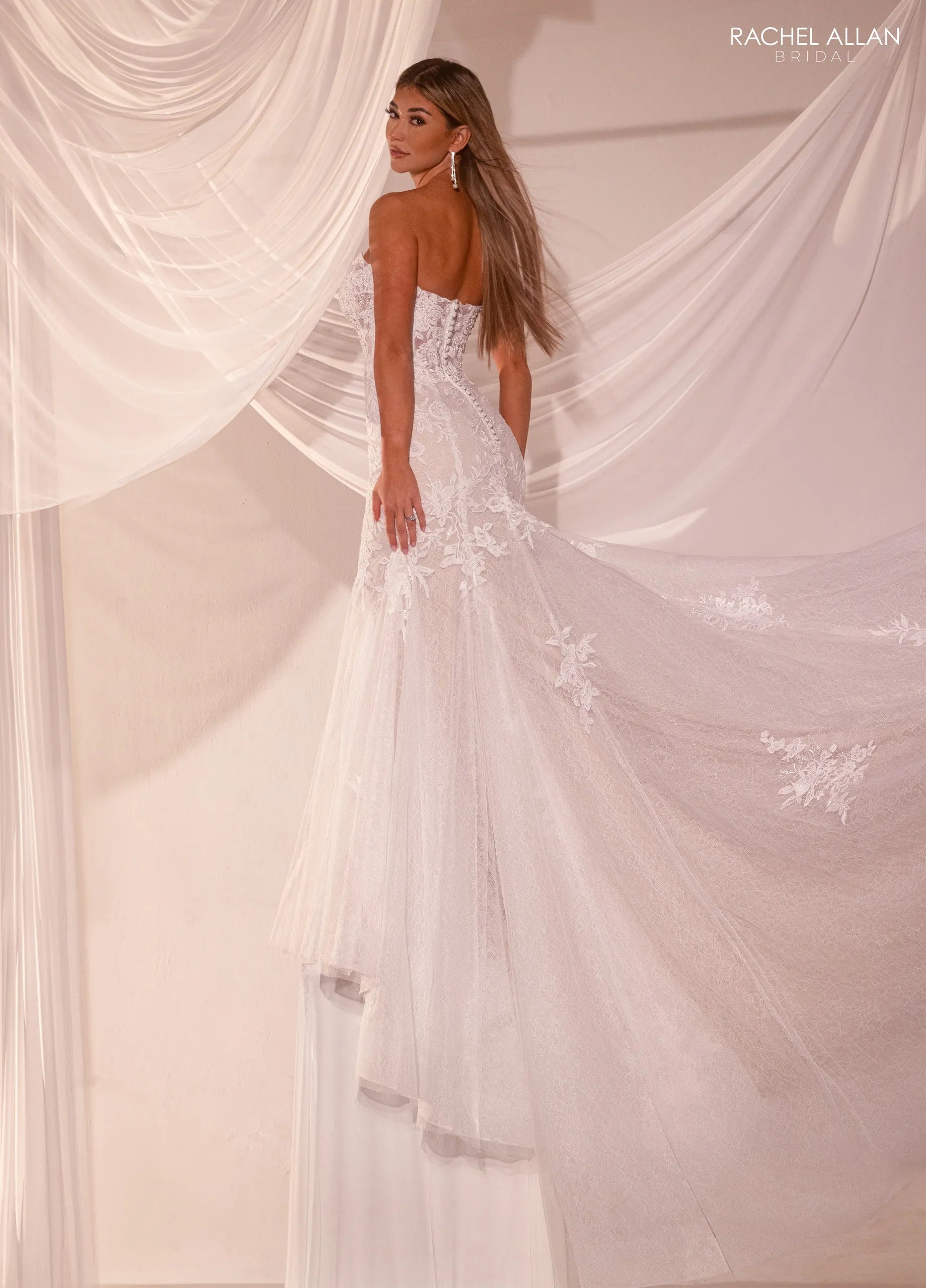 Ivory Sand Sweetheart Floor-Length Lace Tulle Wedding Mermaid Gown with Appliqué Rachel Allan RB5105