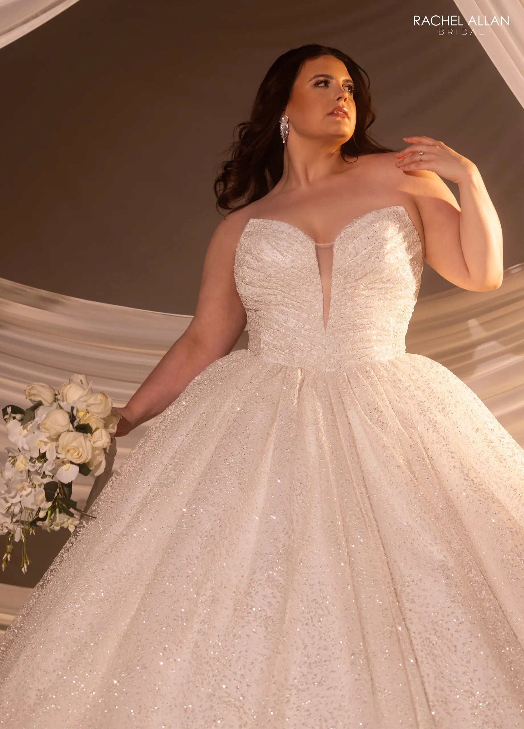 Ivory Nude Sweetheart Floor-Length Tulle Wedding Ball Gown with Detachable Puff Sleeves Rachel Allan RB5110
