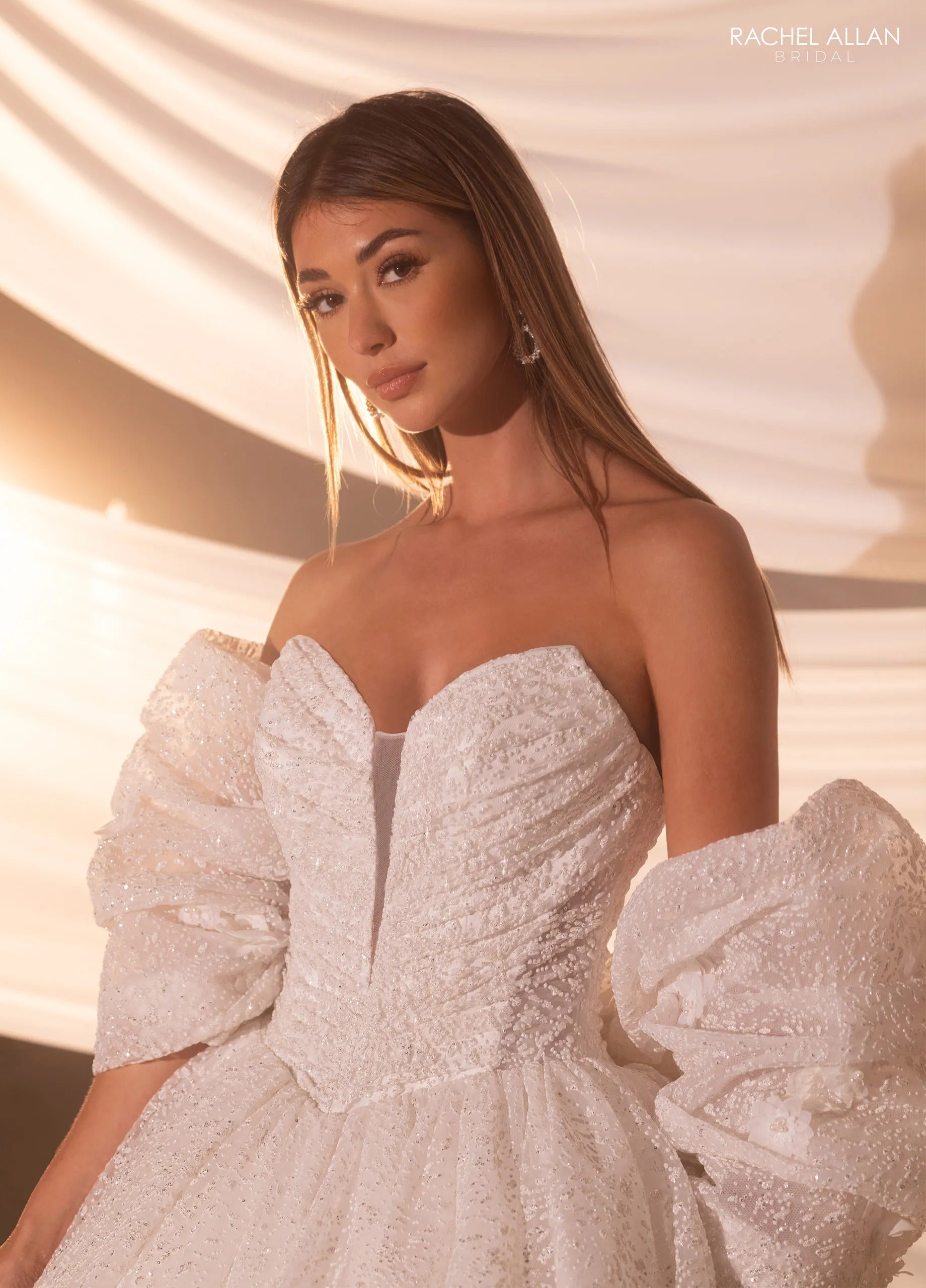 Ivory Nude Sweetheart Floor-Length Tulle Wedding Ball Gown with Detachable Puff Sleeves Rachel Allan RB5110