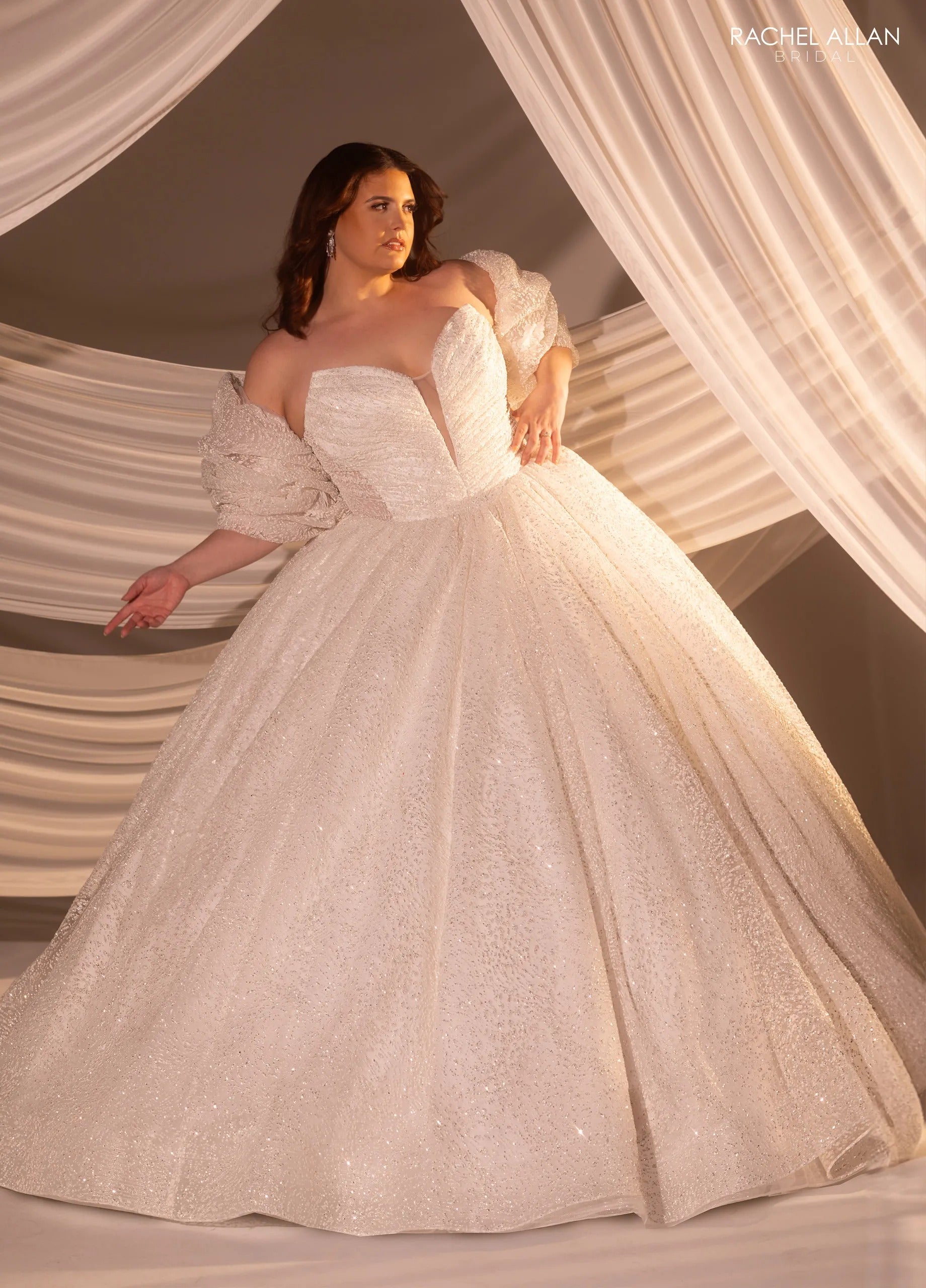 Ivory Nude Sweetheart Floor-Length Tulle Wedding Ball Gown with Detachable Puff Sleeves Rachel Allan RB5110