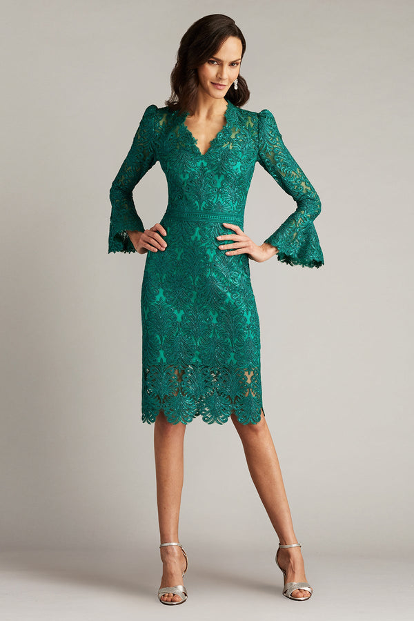 V-Neck Knee-Length Lace Cocktail Fit & Flare Tadashi Shoji CGA24333MX