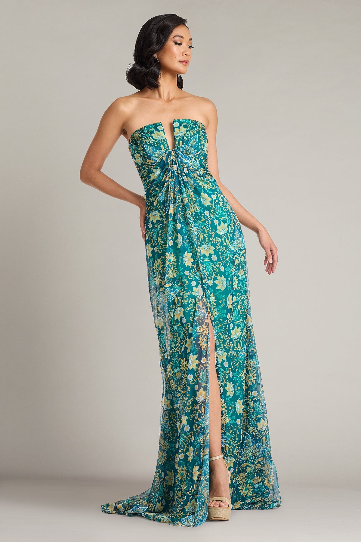 Strapless Curved Neck Floor-Length Chiffon Formal Mermaid Tadashi Shoji CKJ26352L